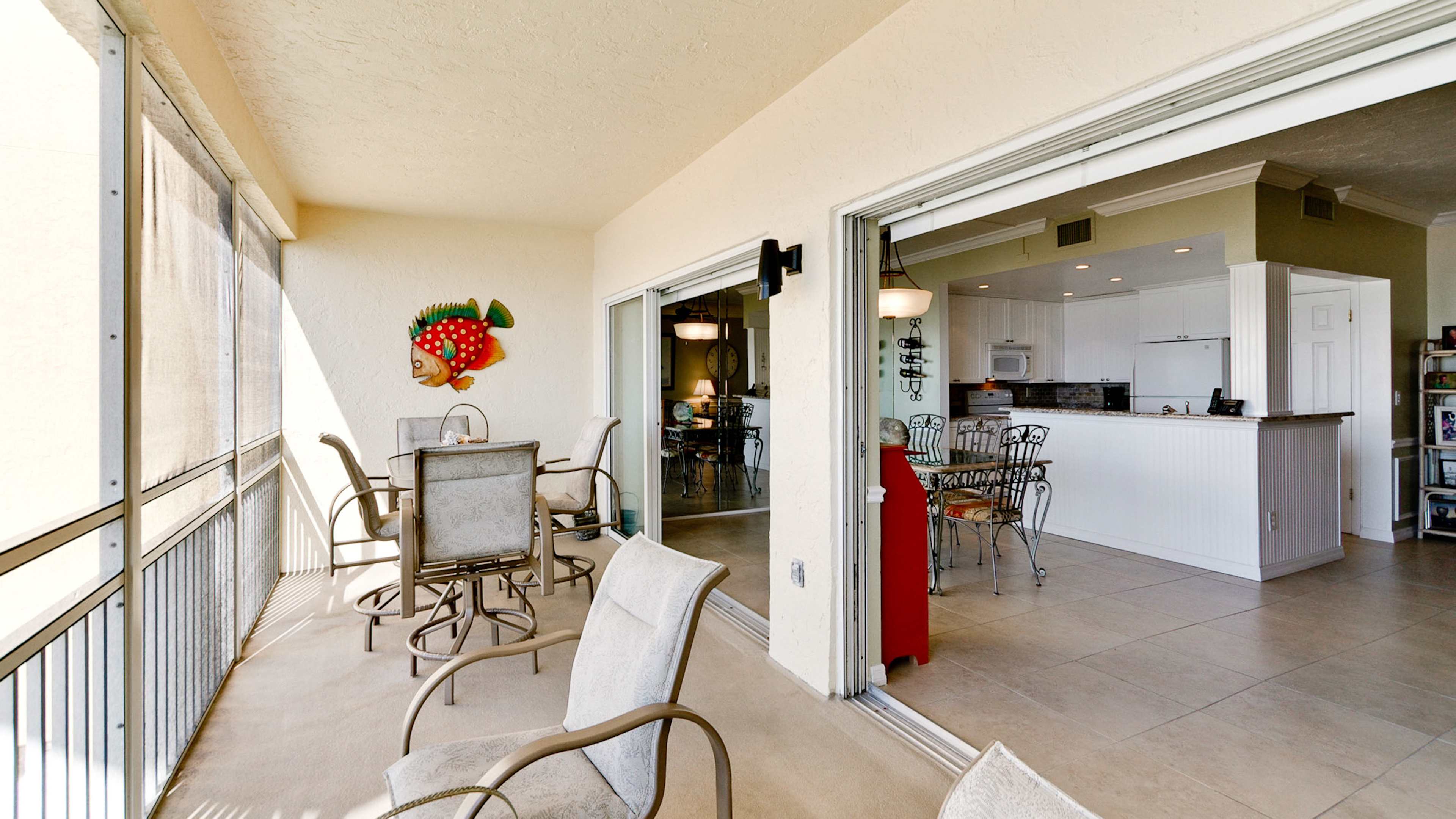 Anna Maria Island Beach Condo w/ Stunning Views! Holmes Beach, FL