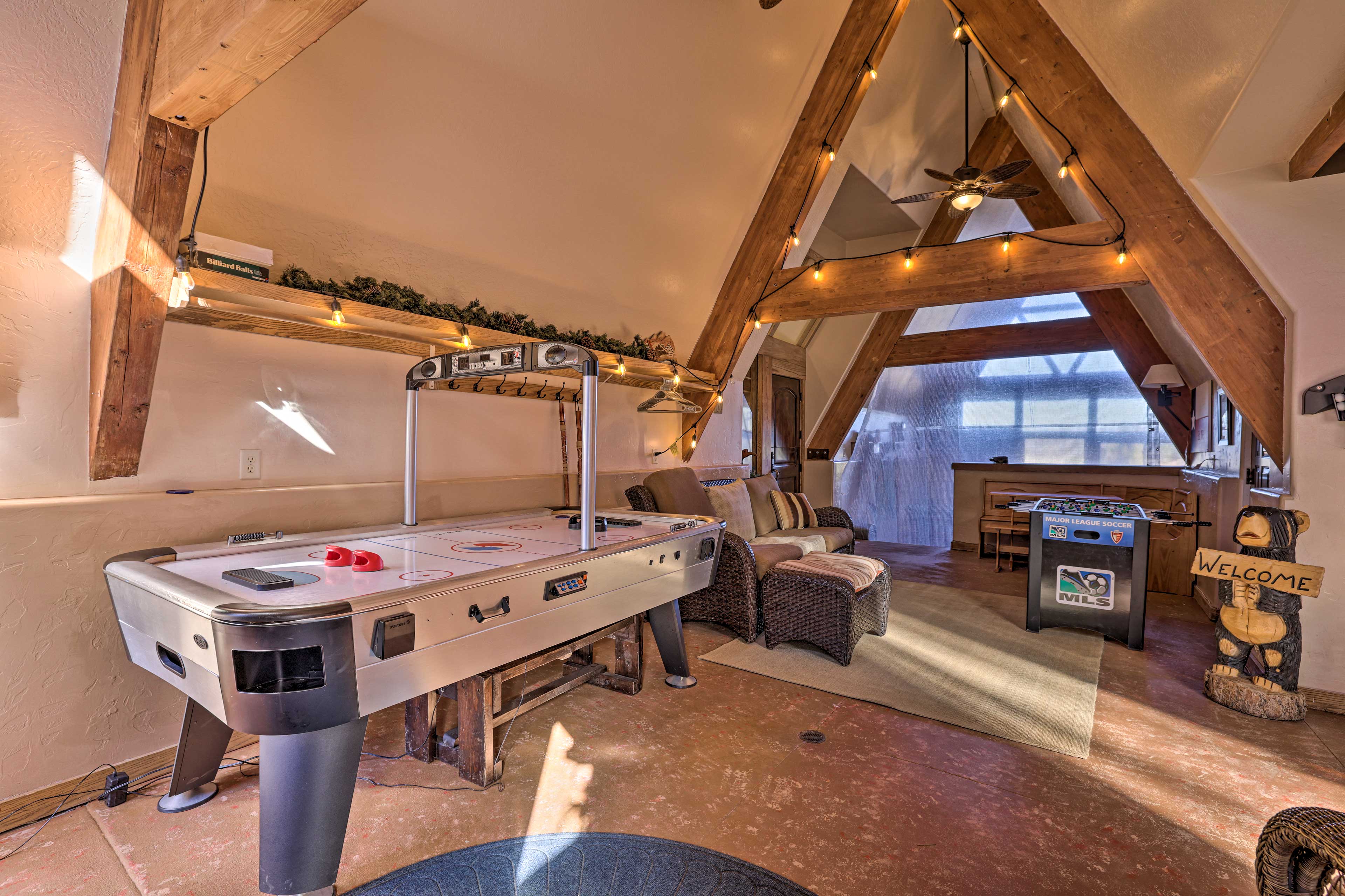 Mtn Cabin Between Bryce Canyon & Zion Nat'l Parks! Long Valley