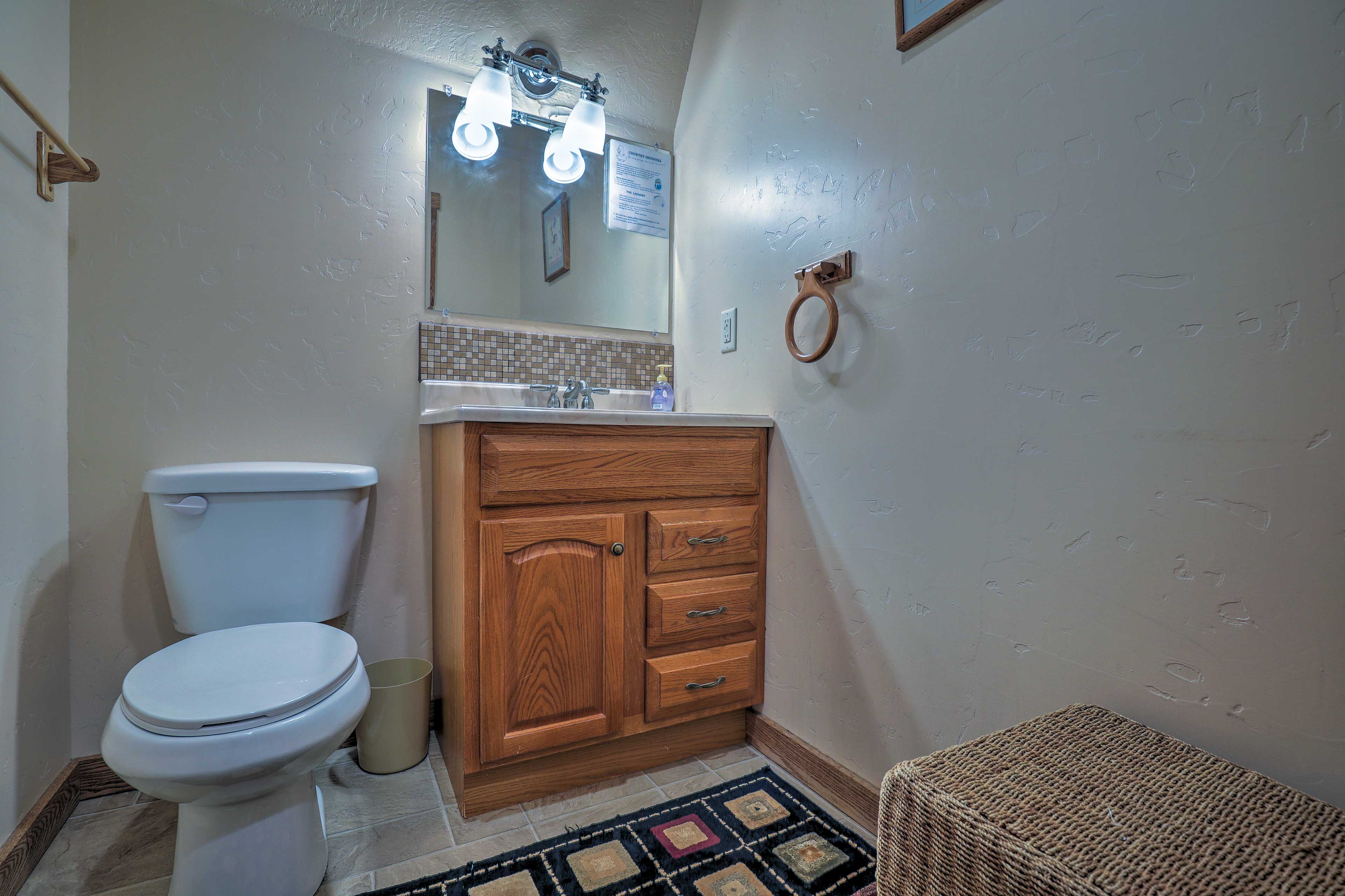 Mtn Cabin Between Bryce Canyon & Zion Nat'l Parks! Long Valley