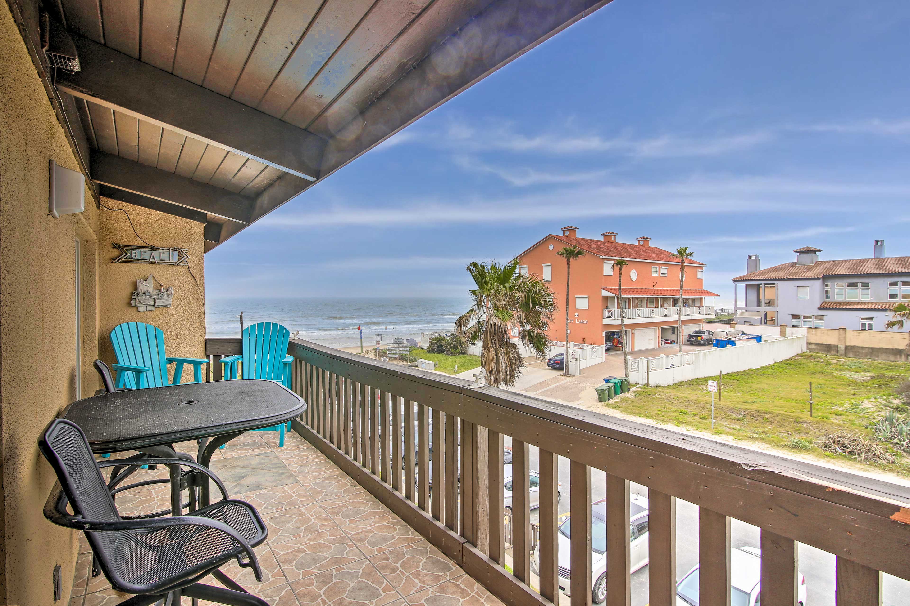 Beachfront South Padre Island Condo Rate Special! Evolve