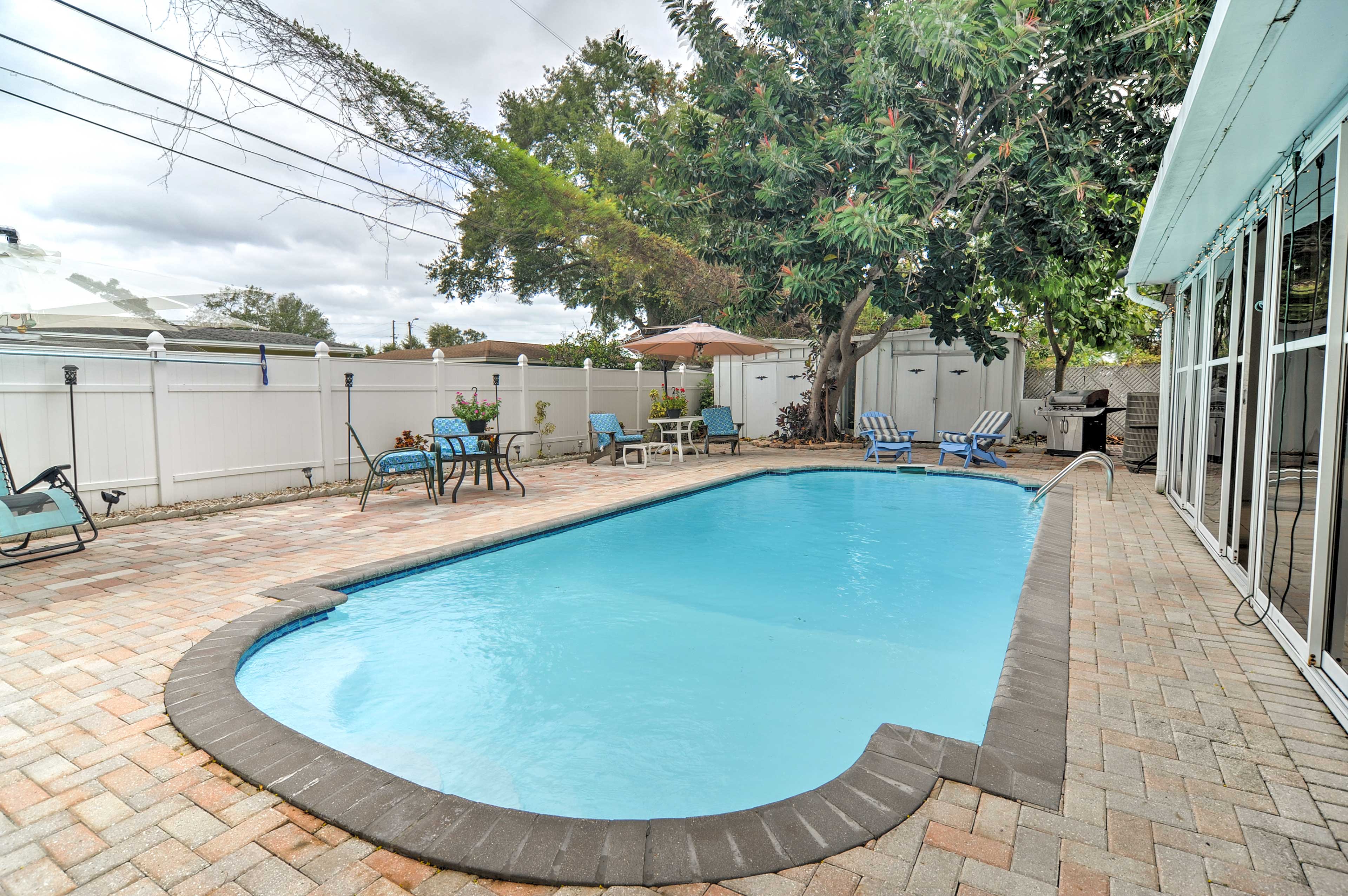 St Petersburg Home w/Pool 4 Miles from Downtown! St. Petersburg, FL Evolve