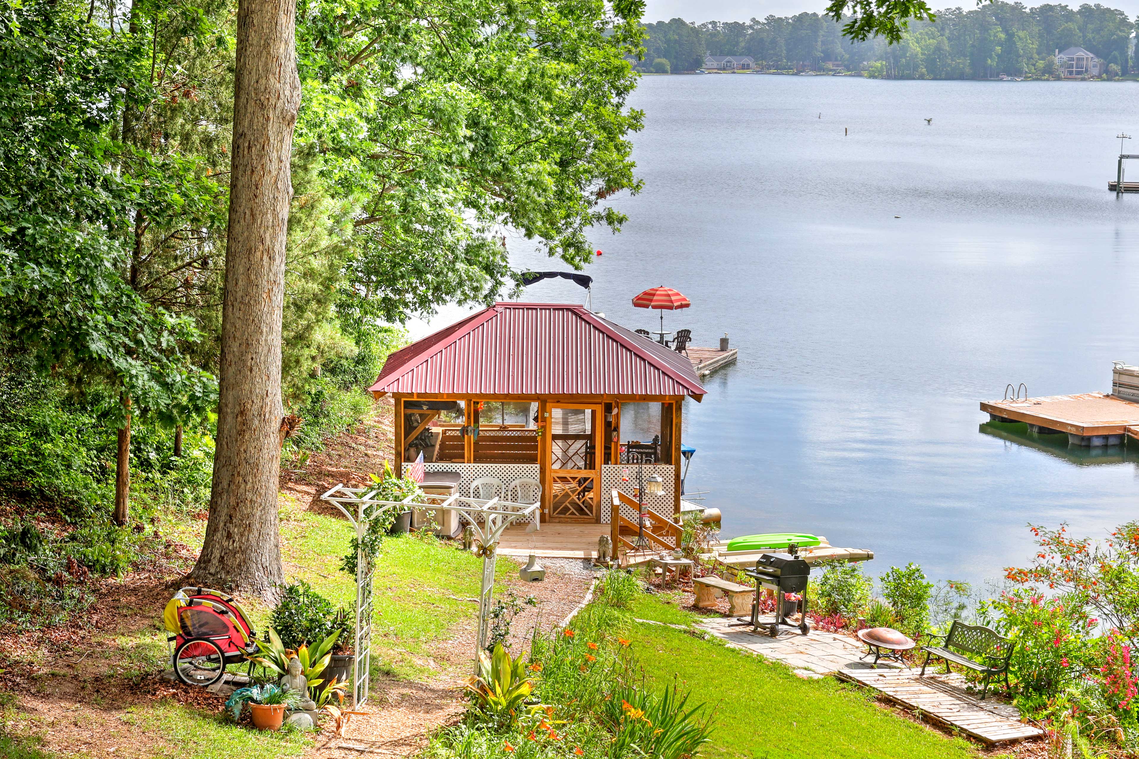 Waterfront Lake Murray Studio w/ Private Dock Chapin, SC Evolve