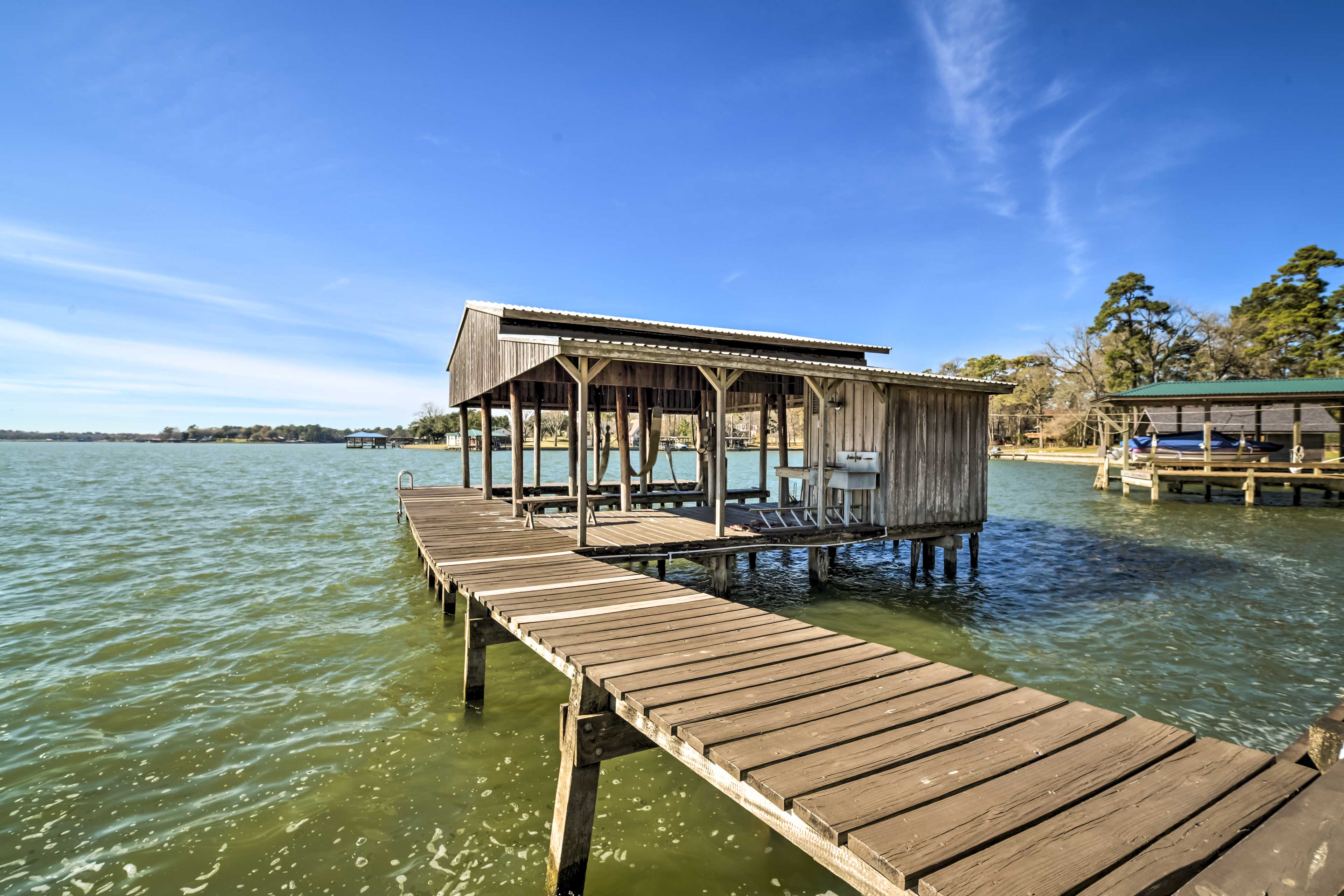 Lake Livingston Vacation Rental w/ Kayaks! Evolve