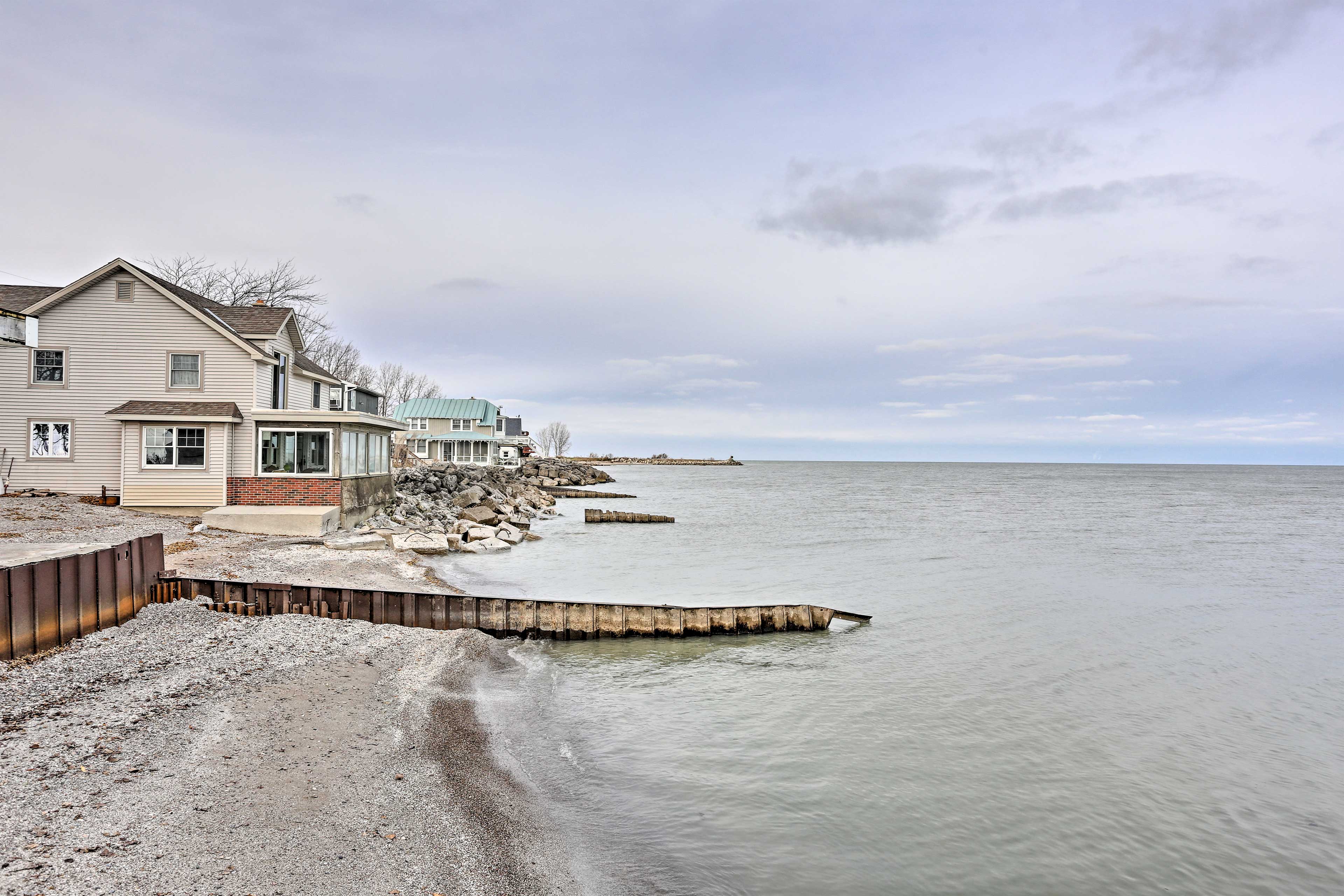 Waterfront Oak Harbor Home on Lake Erie w/ Views! Evolve