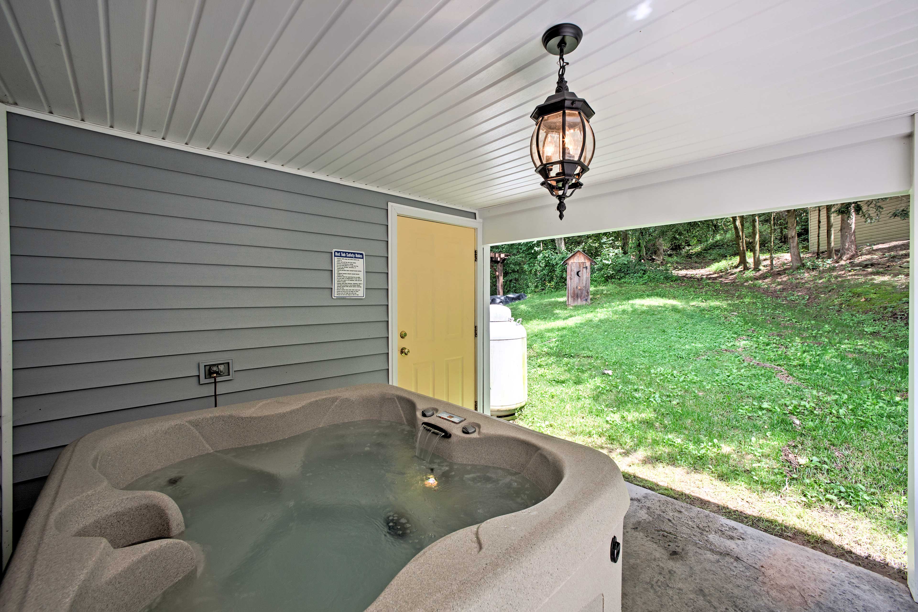 Cottage w/Hot Tub & Fire Pit Near Mahantango Creek Evolve
