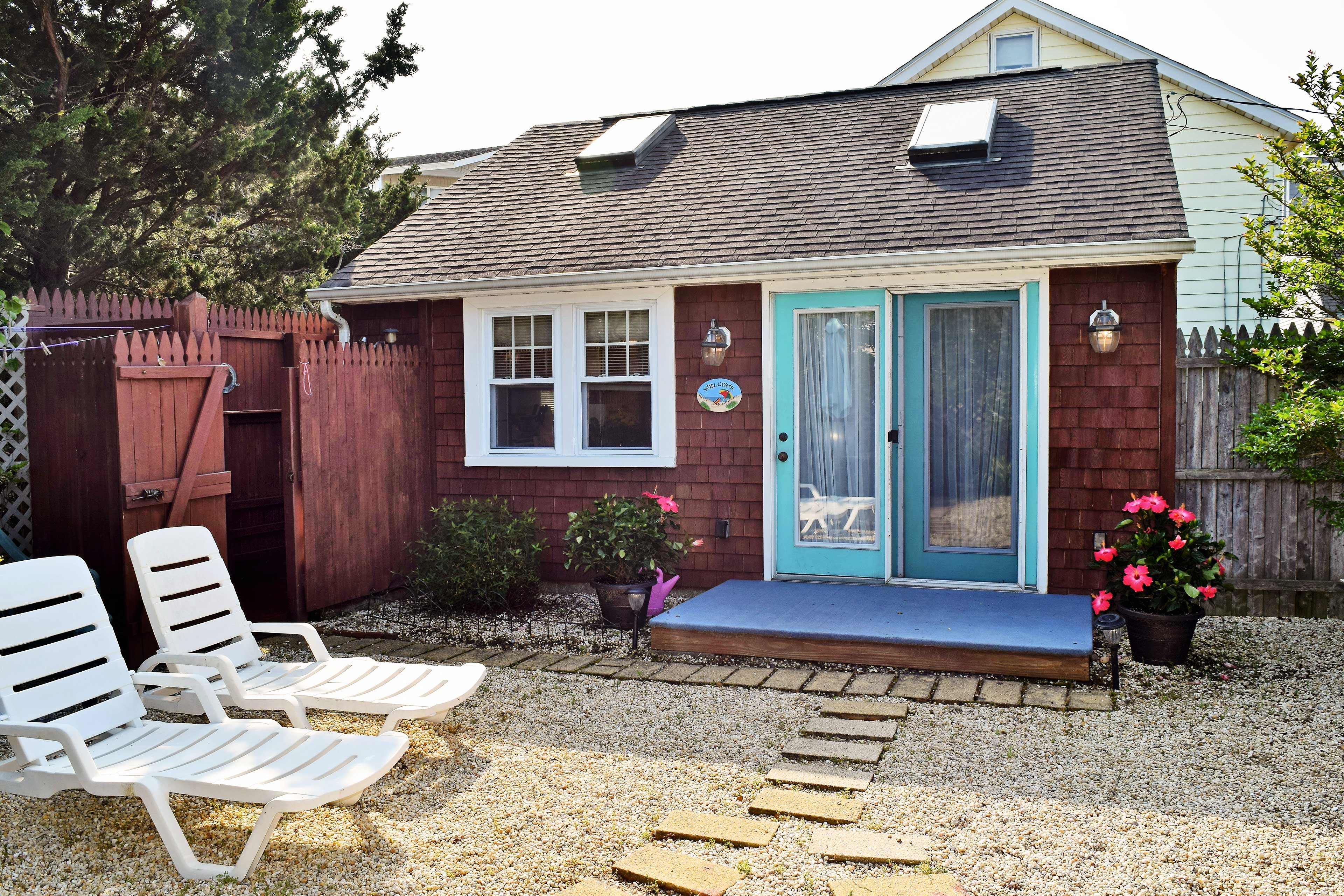 Charming Surf City Cottage Steps to Beach & Bay! Evolve