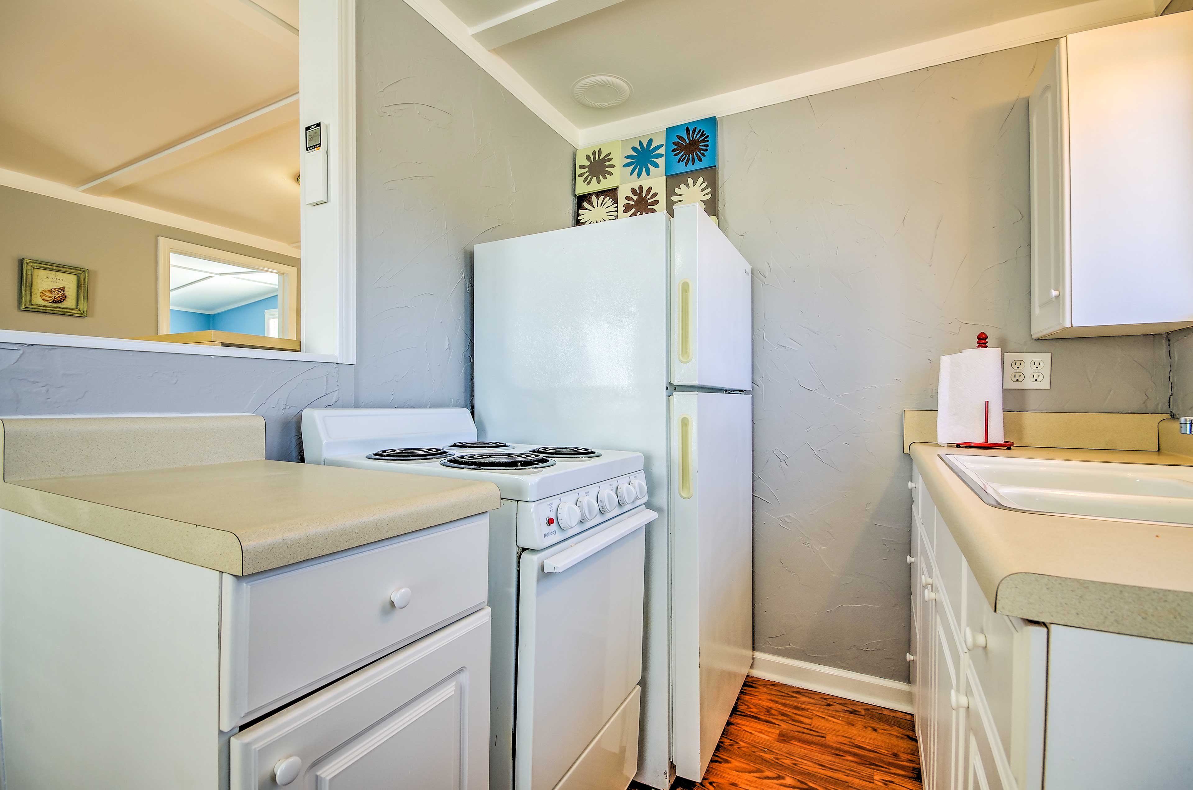 Waterfront Lake of the Ozarks Cabin w/ Boat Dock! Camdenton, MO Evolve