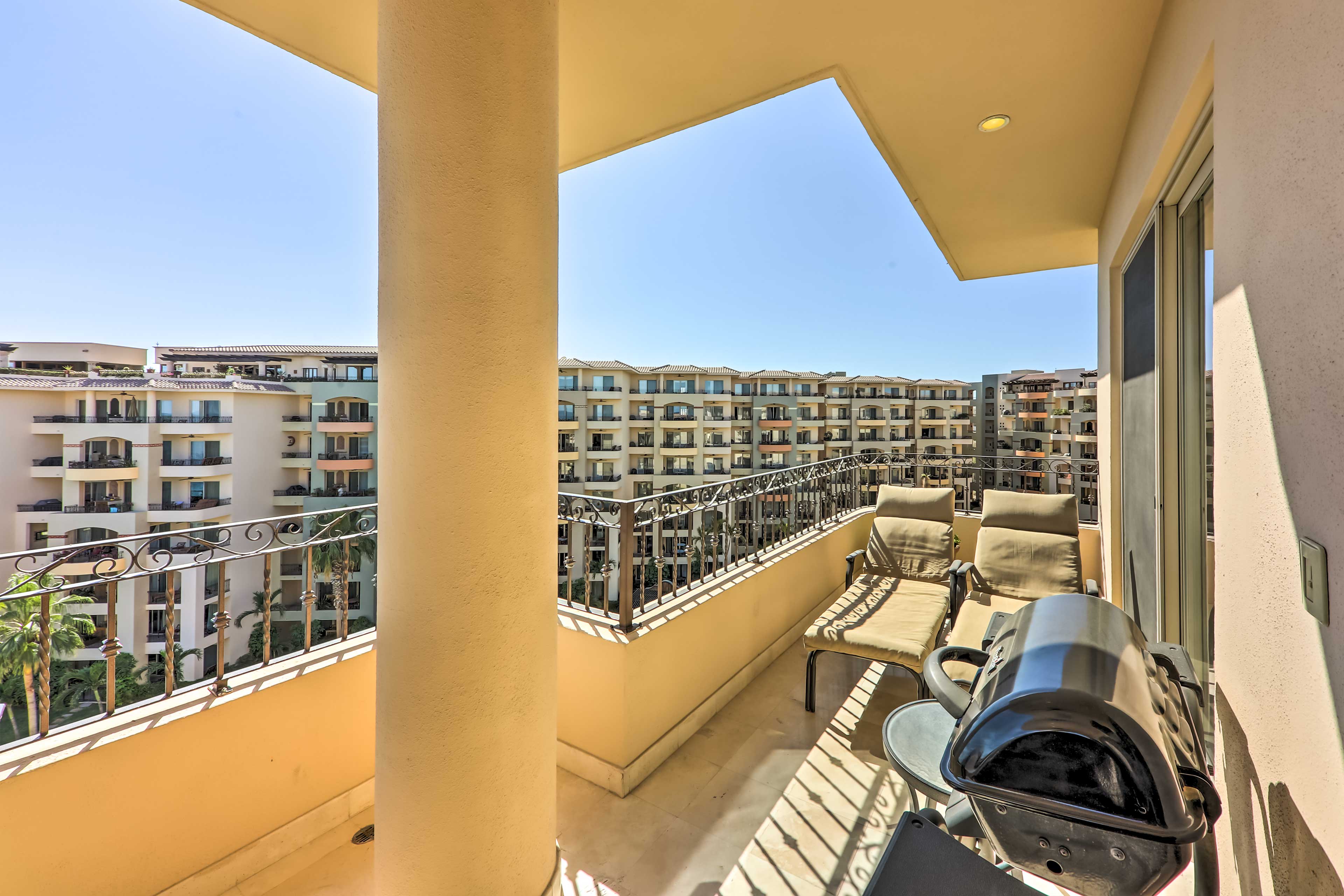 Cabo San Lucas Villa w/ Resort Amenities! | Evolve