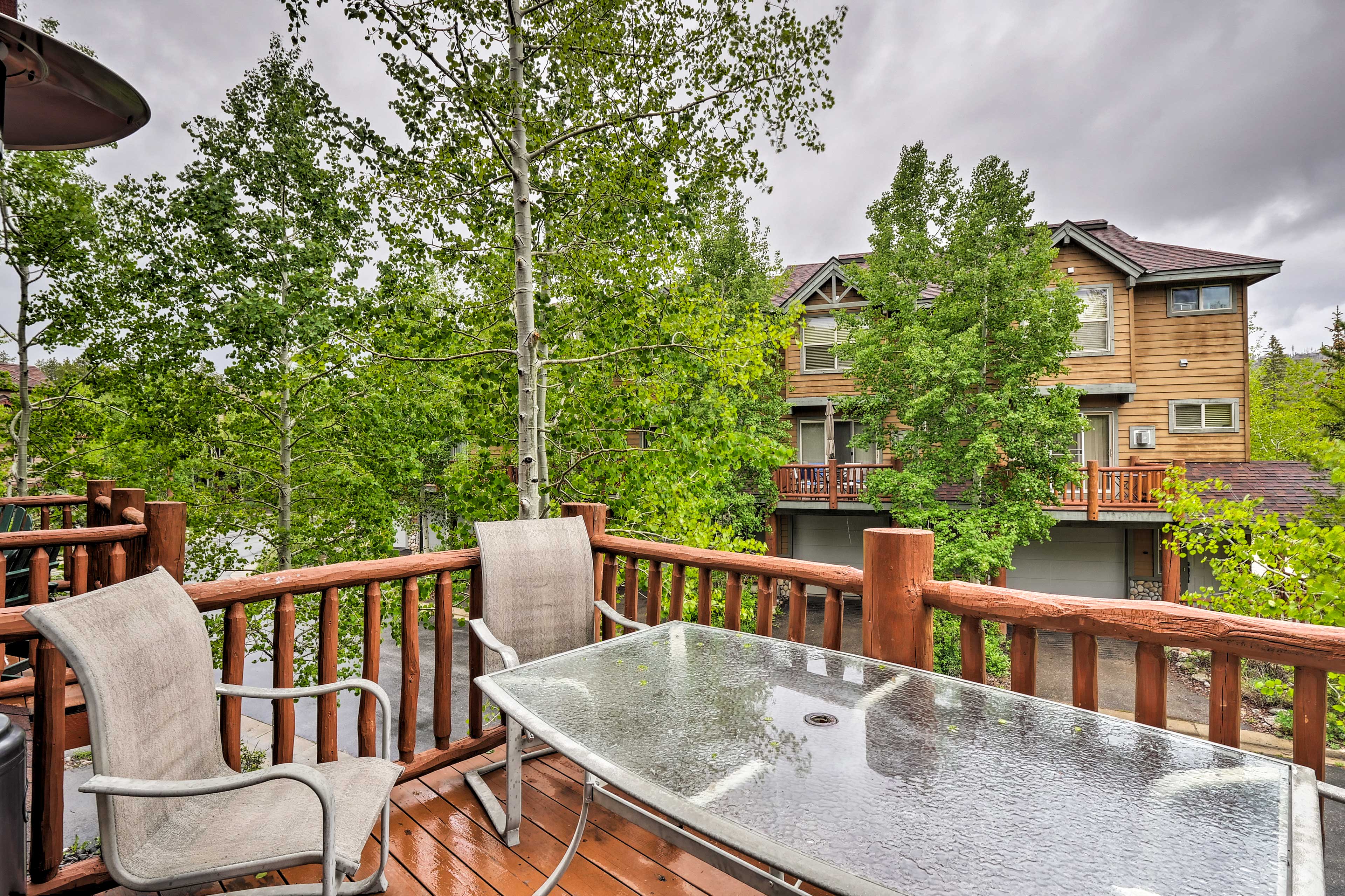 Downtown Winter Park Townhouse 3 Mi to Ski Resort! Evolve