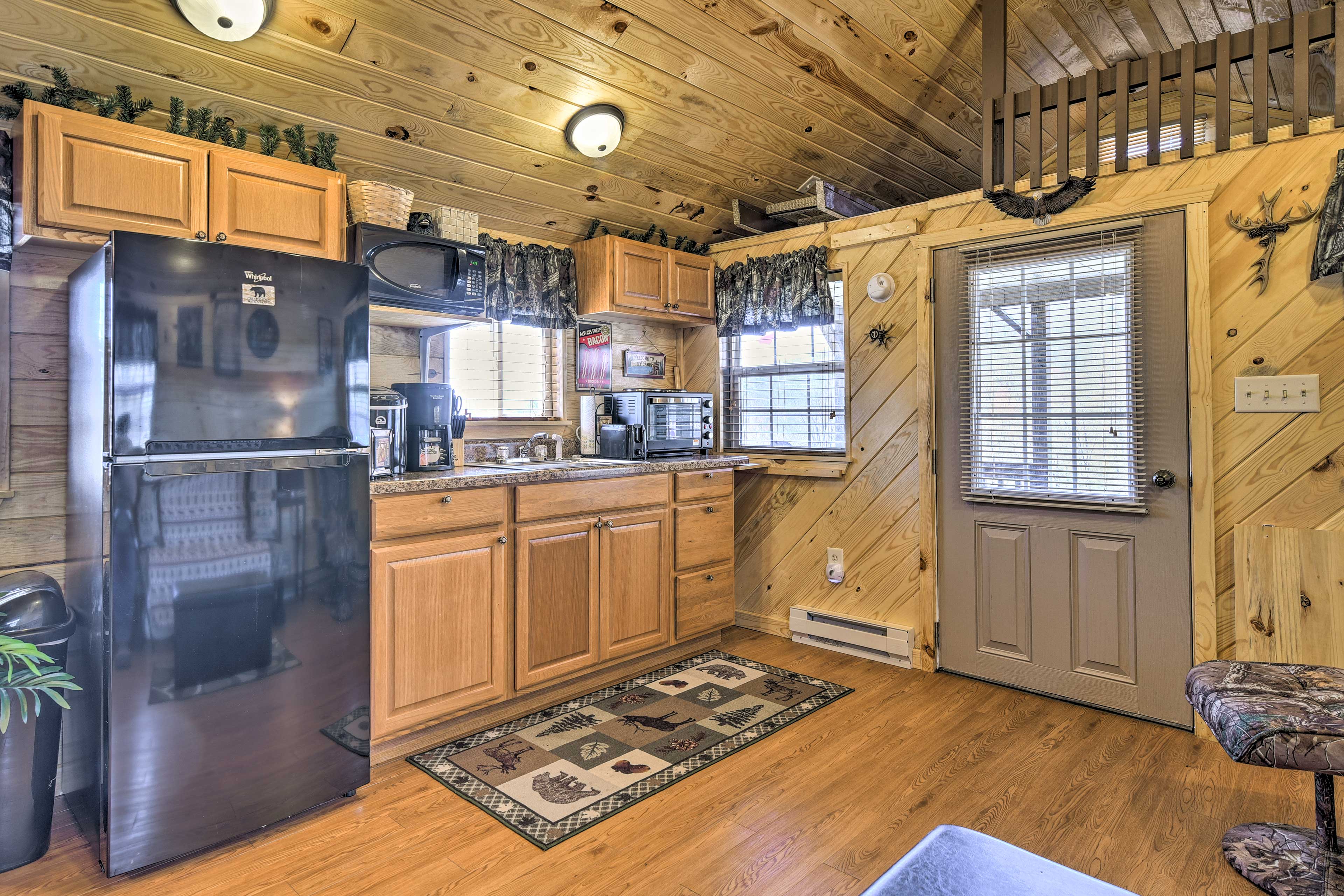 Cozy Cumberland Cabin in the Allegheny Mountains! Evolve