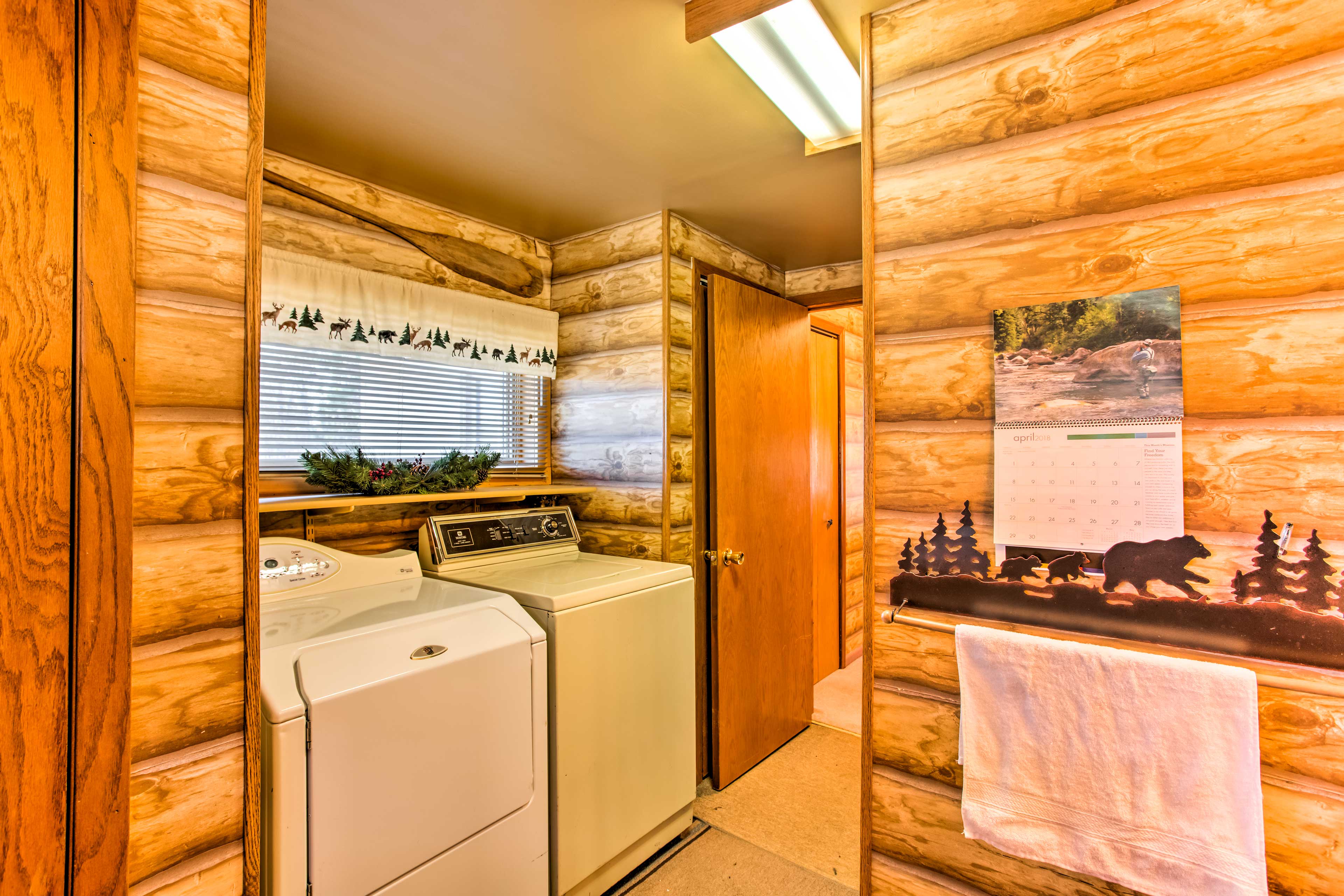 Cozy Lake Nebagamon Cabin 15 Minutes to the Lake! Evolve