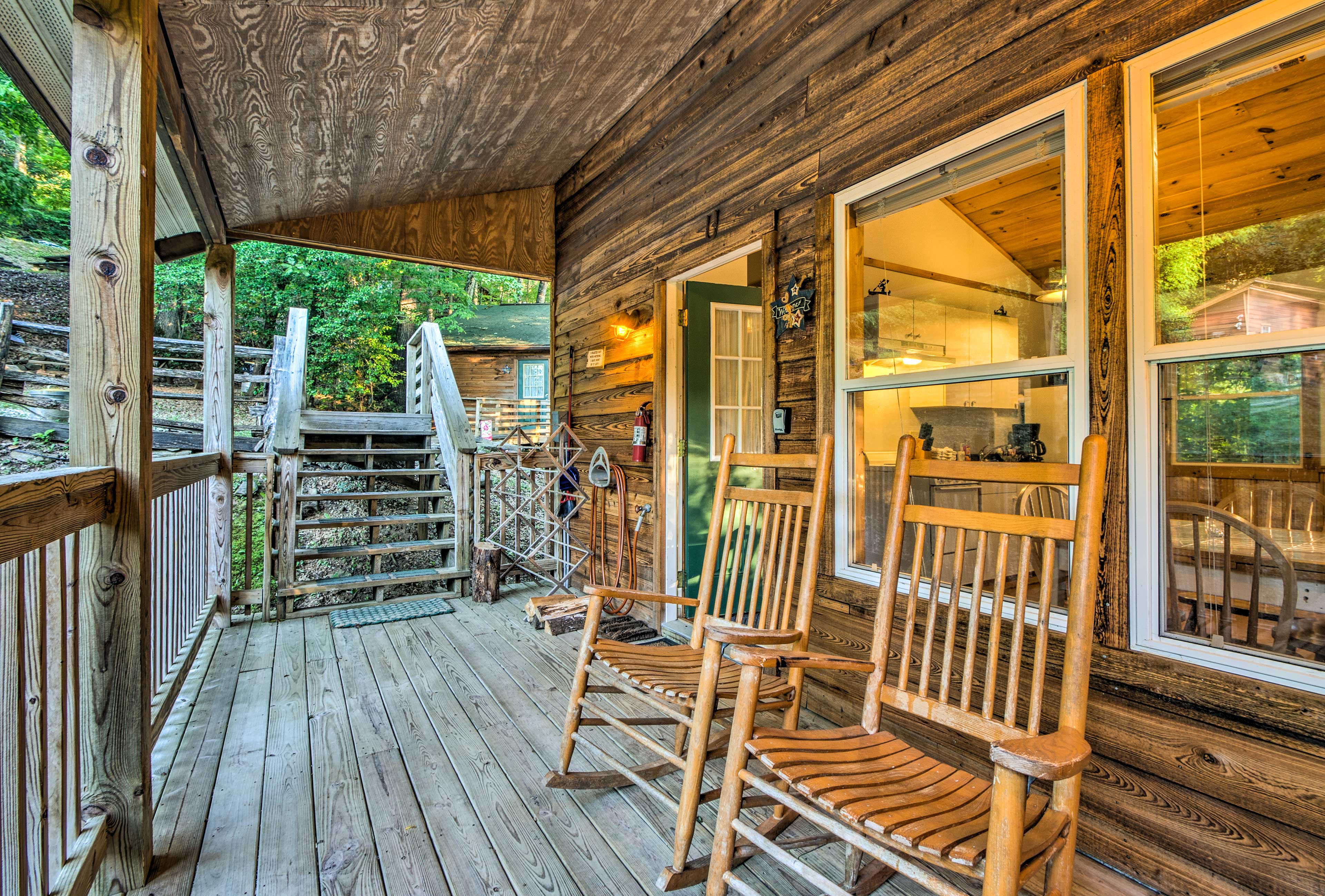 Nantahala Cabin w/Hot Tub 7 Mi to Tsali! Evolve