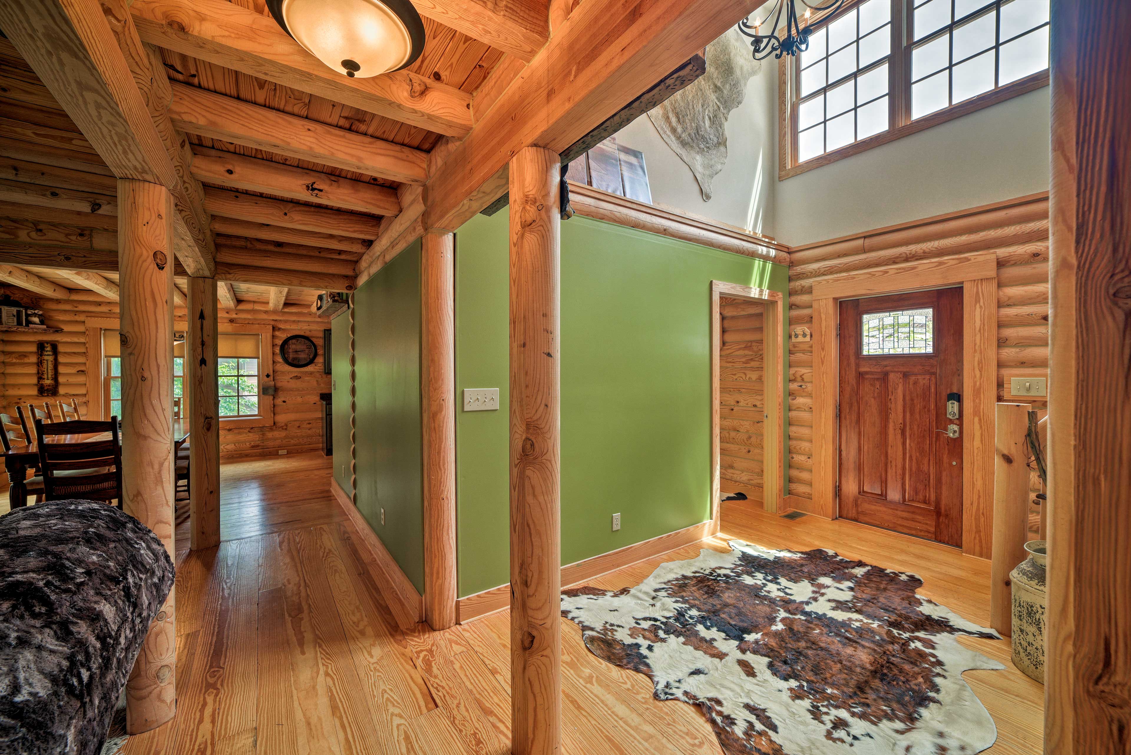 'Big Bear Lodge' Cabin in Massanutten Resort! McGaheysville, VA