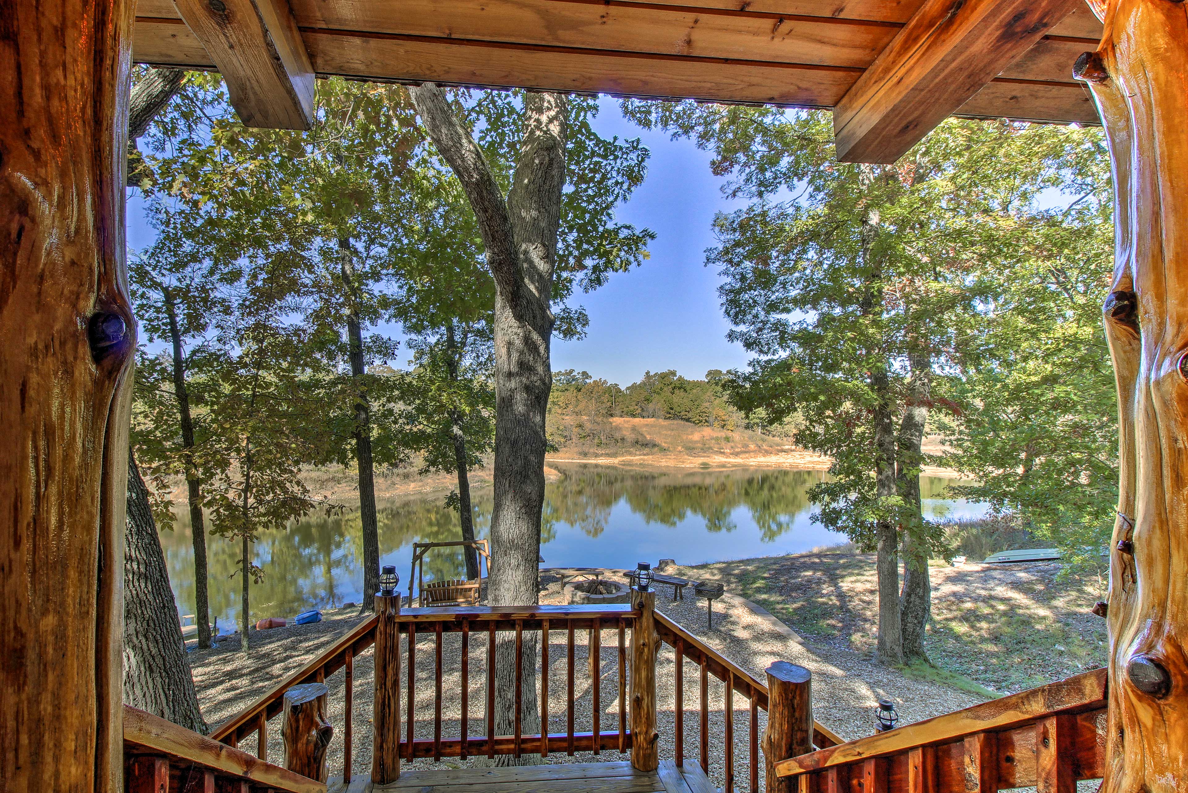 Remote Cabin on 30 Acres w/ Dock & Private Lake! Macks Creek, MO Evolve