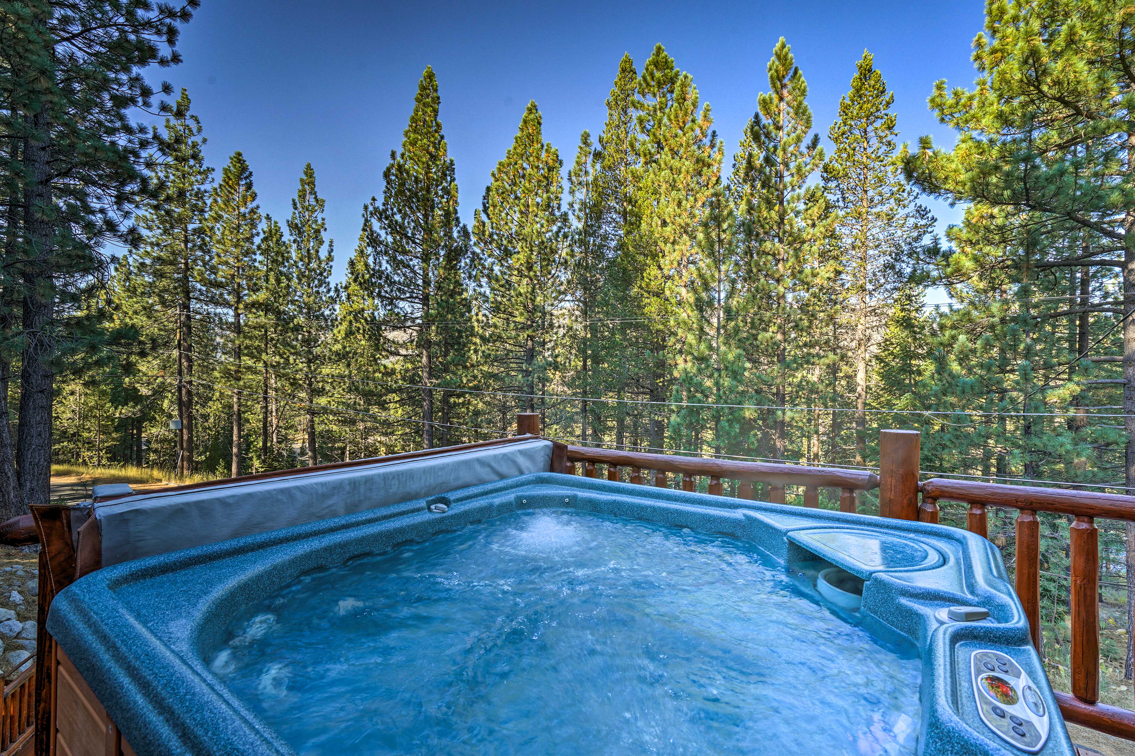 South Lake Tahoe Vacation Rental w/ Indoor Pool Evolve