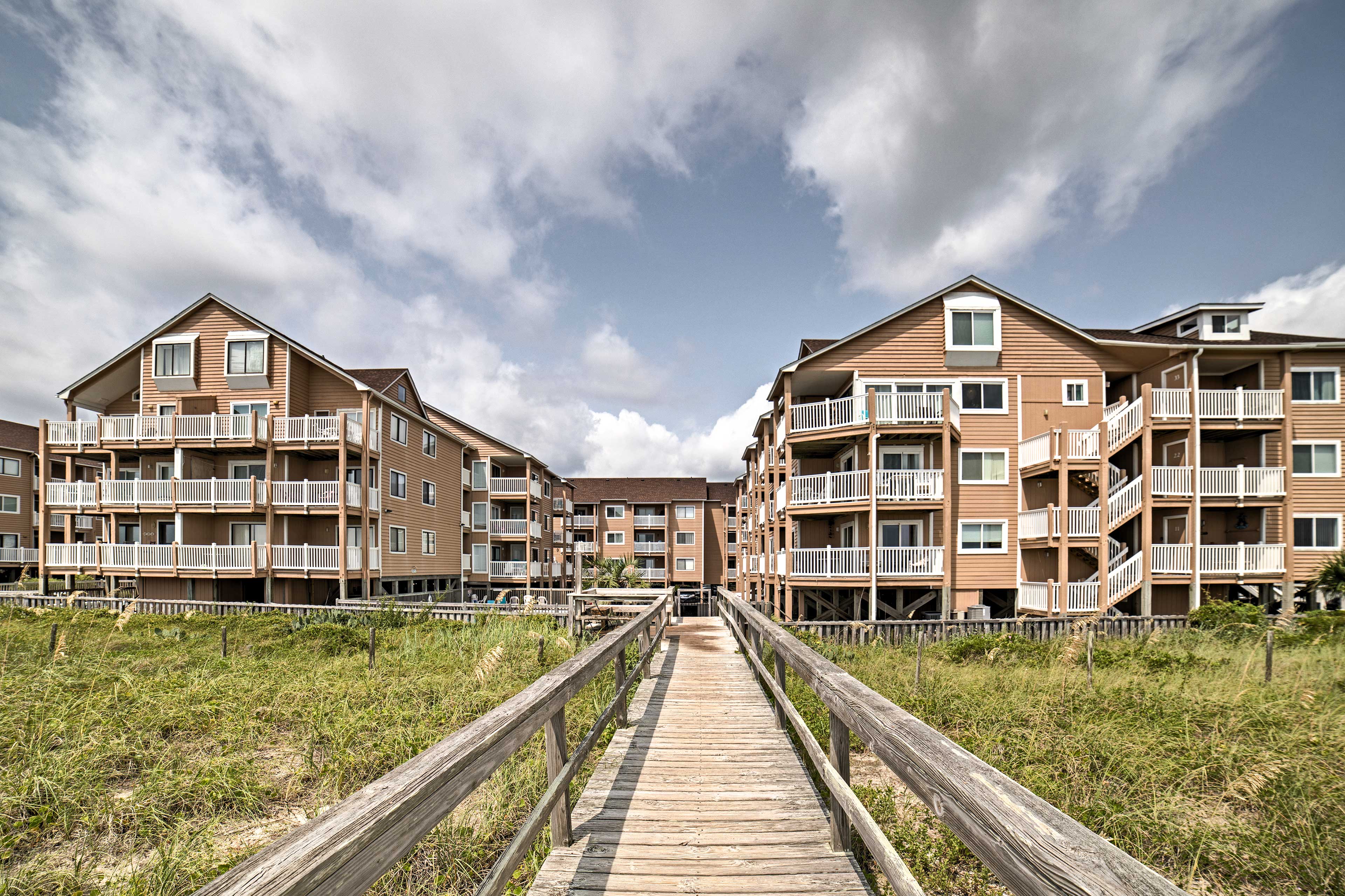 Oceanfront Carolina Beach Condo w/ Pool & Views! Evolve