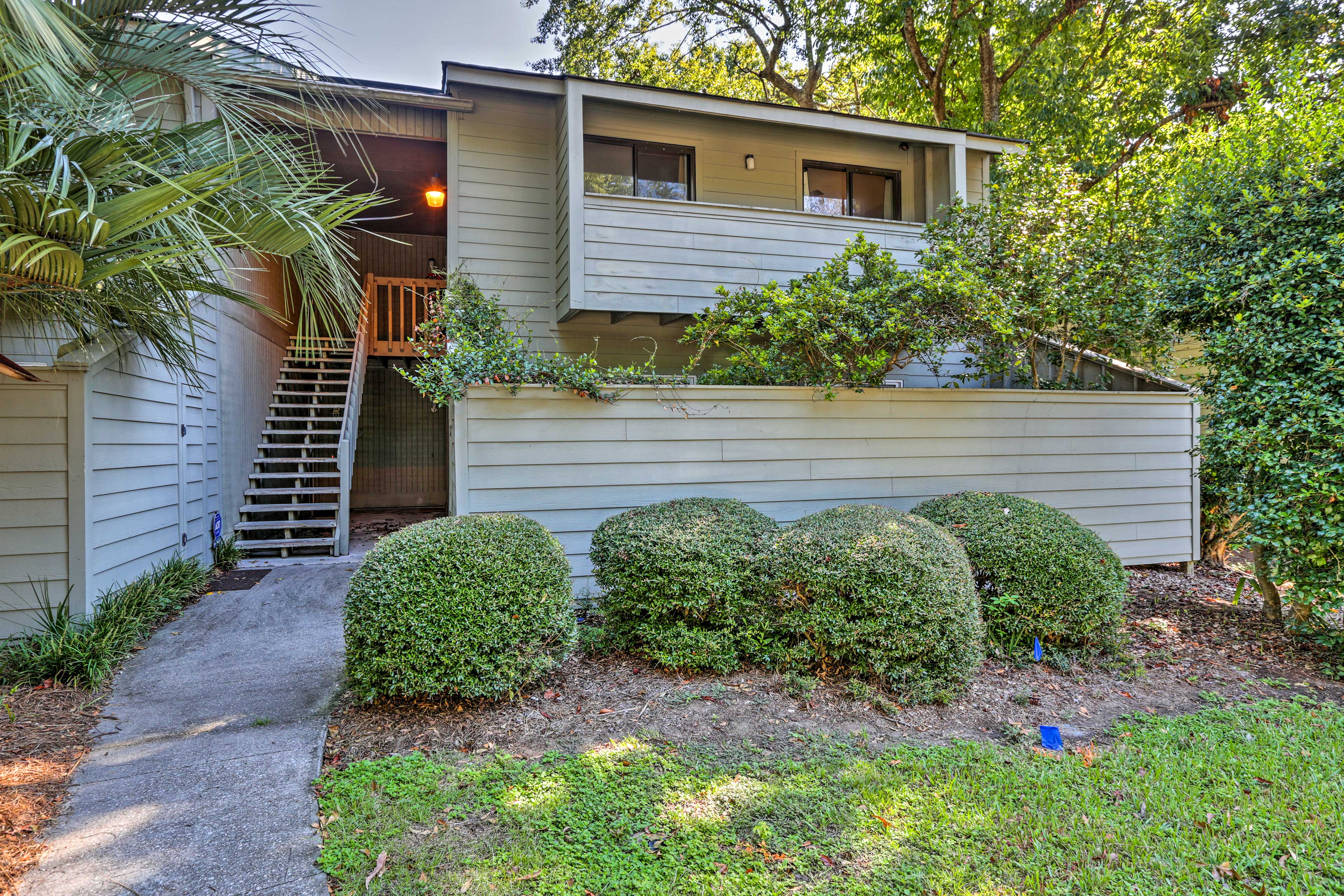 Mount Pleasant Condo Near Charleston & Beaches! Evolve