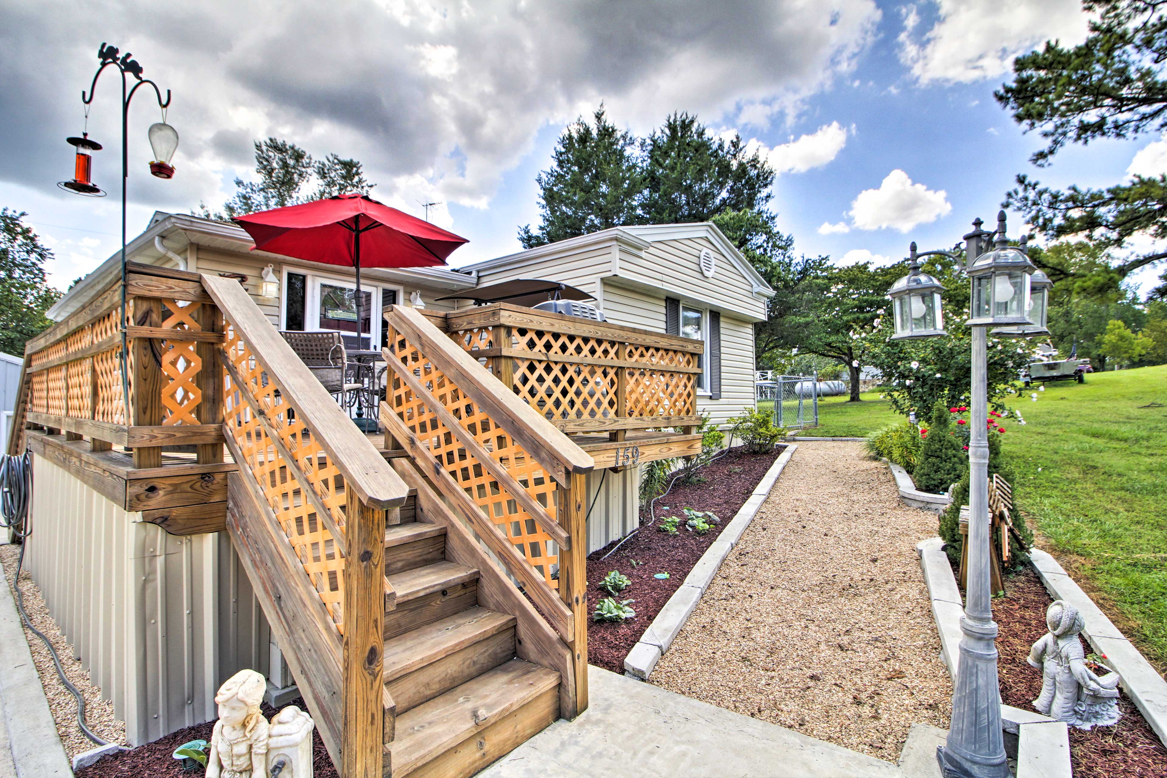 Bull Shoals Lake Getaway at Beaver Creek Marina! Kissee Mills, MO