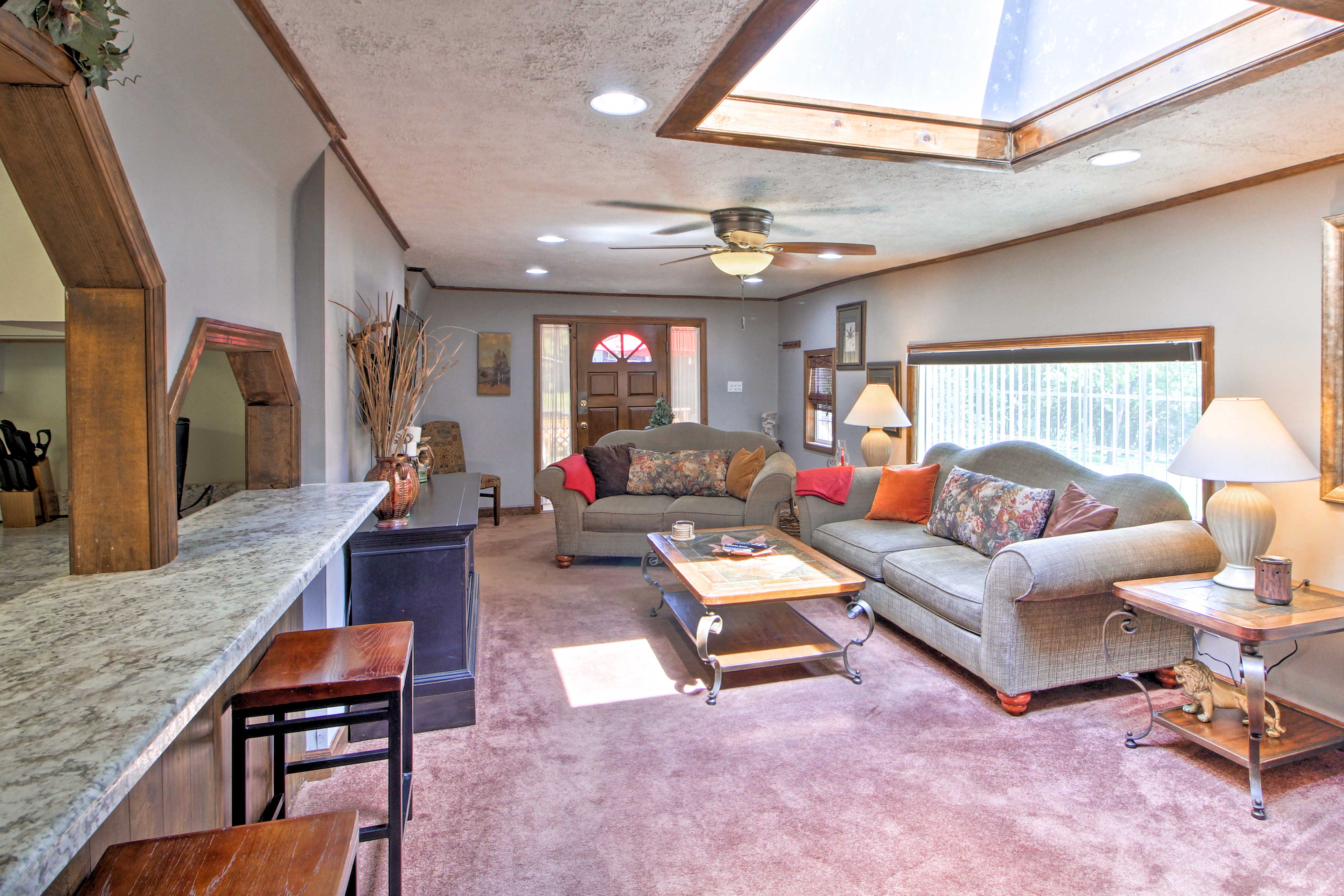 Bull Shoals Lake Getaway at Beaver Creek Marina! Kissee Mills, MO