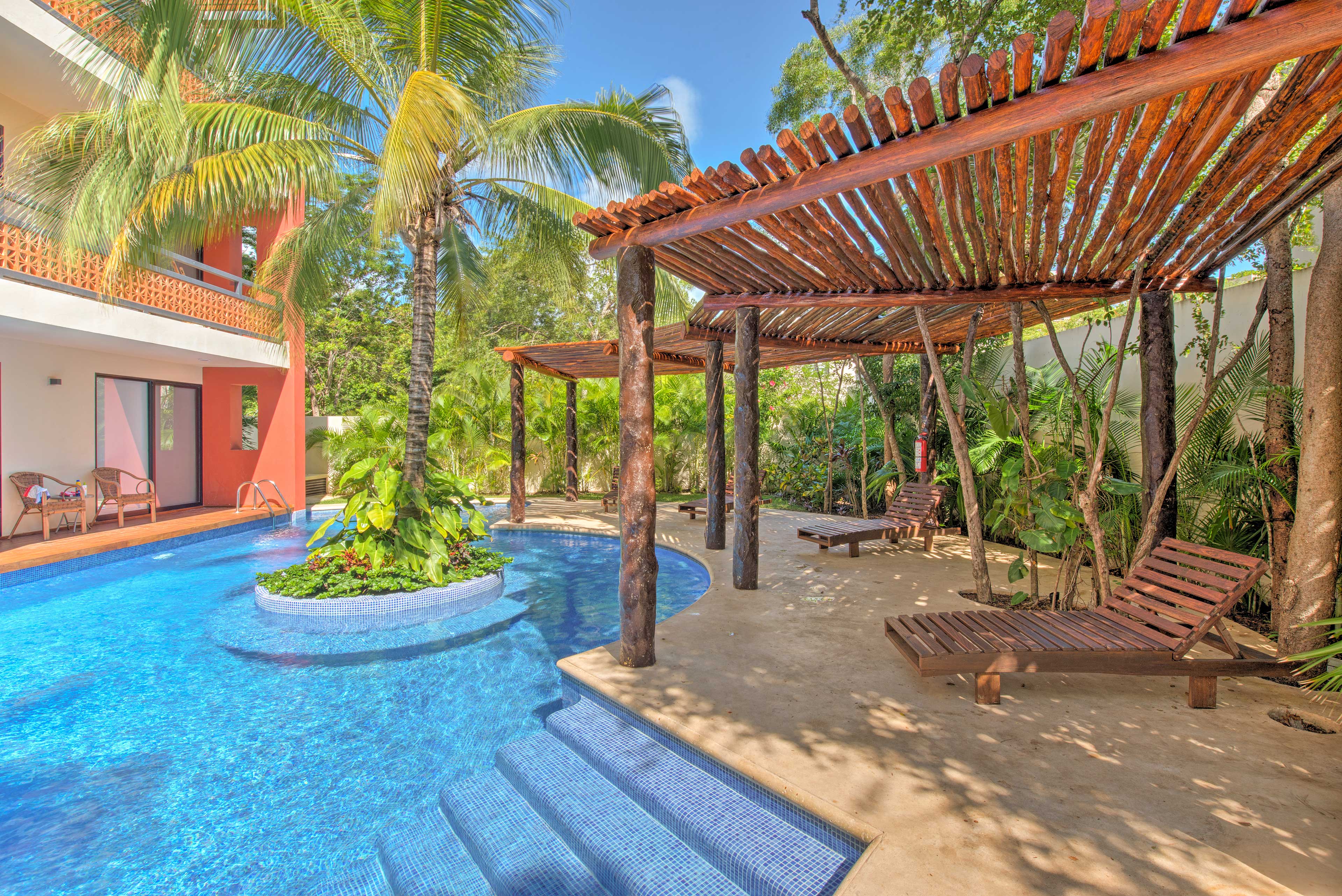 ResortStyle Condo 3 Miles to Historic Tulum Ruins Evolve