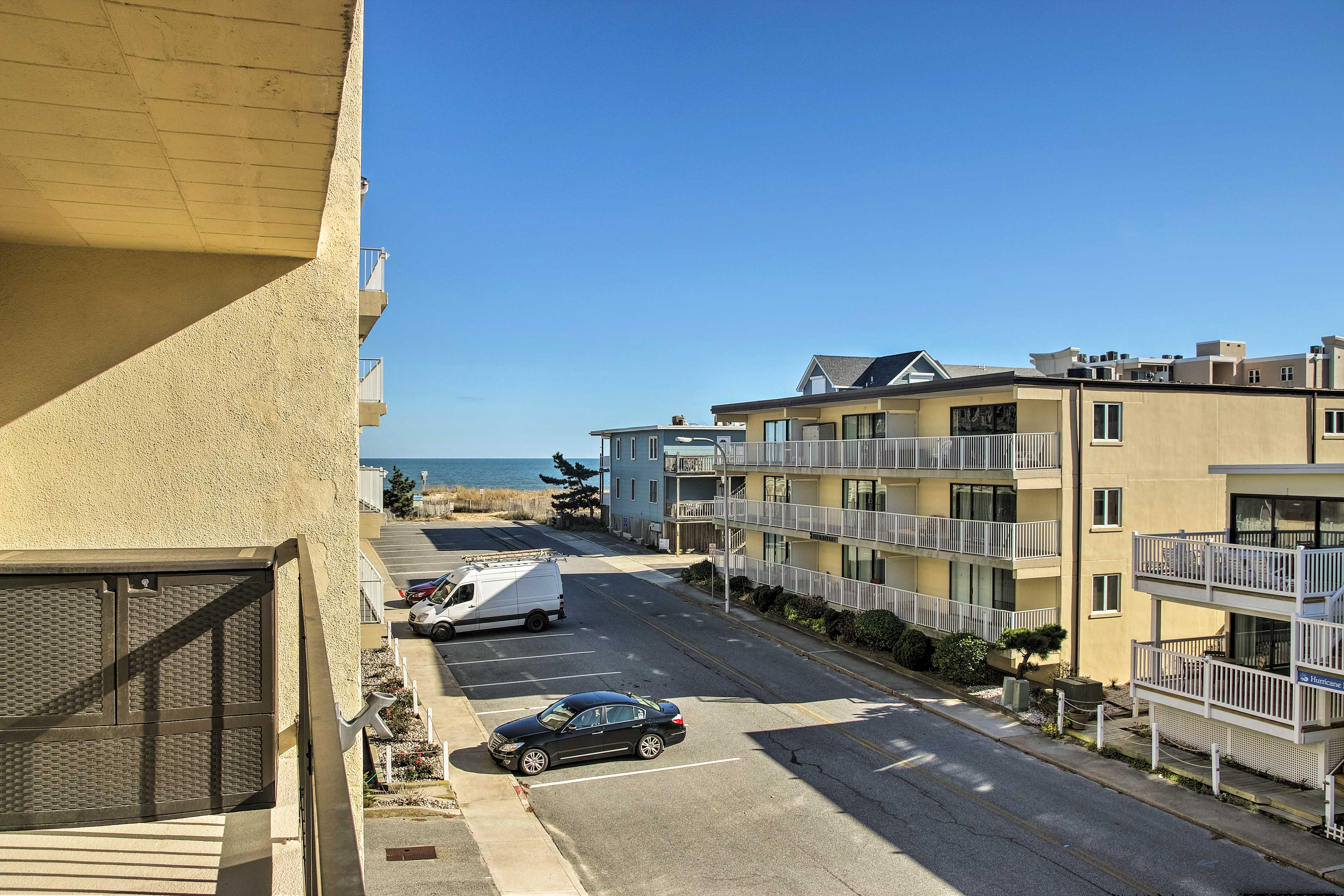 Ocean City Condo w/ Balcony Walk to Beach! Evolve
