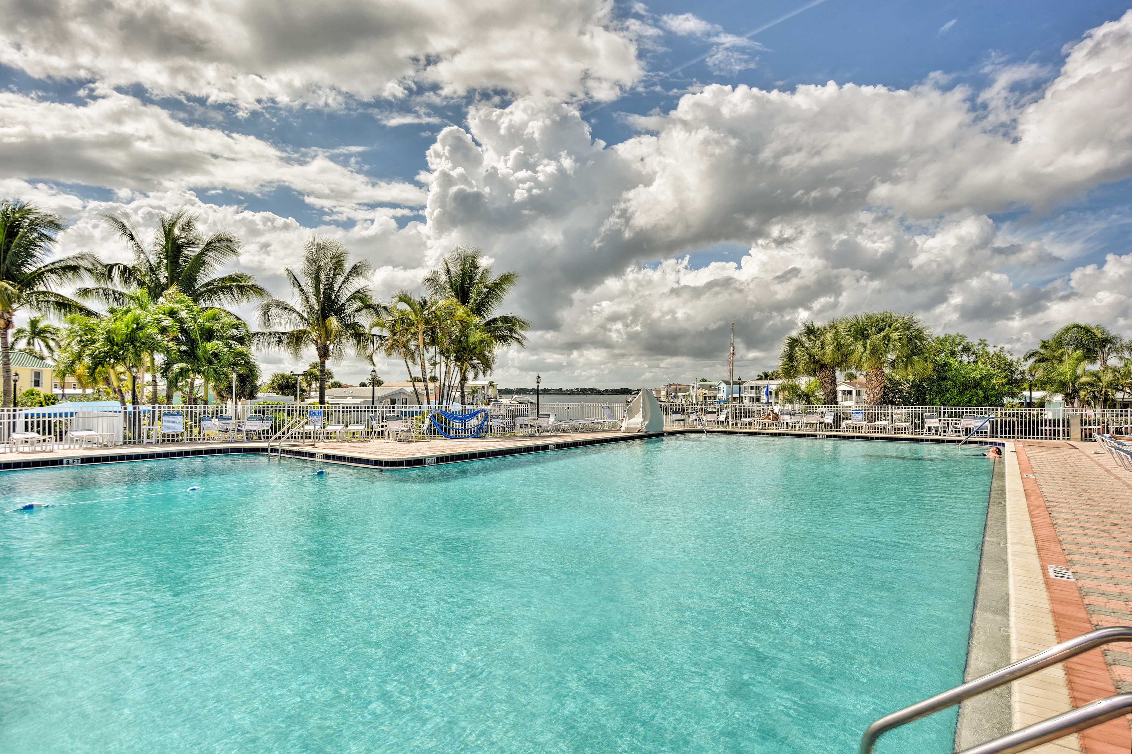 Waterfront Nettles Island Beach House Pool Access Jensen Beach, FL