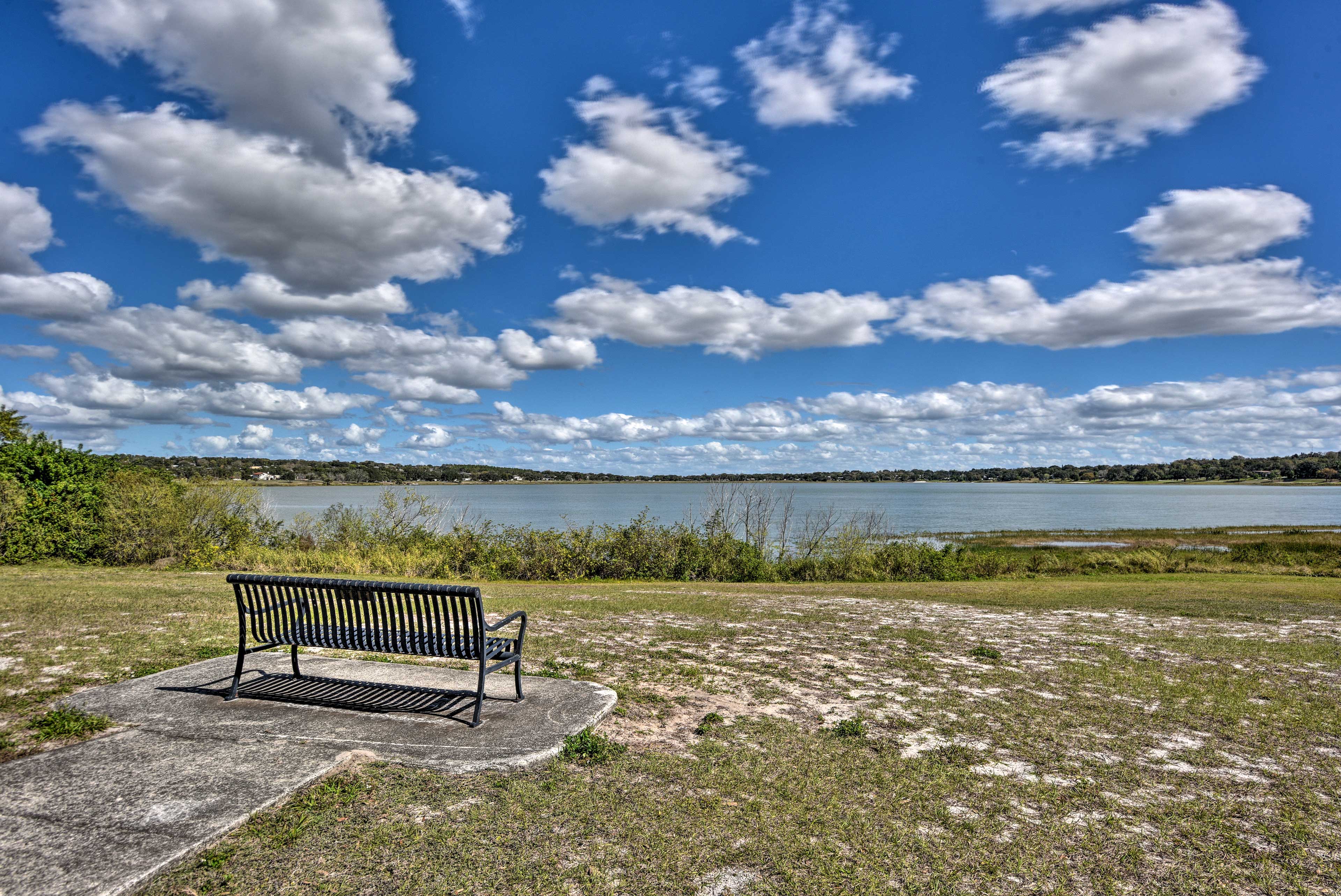 Cottage w/ Private Pool Walk to Lake Wales! Evolve