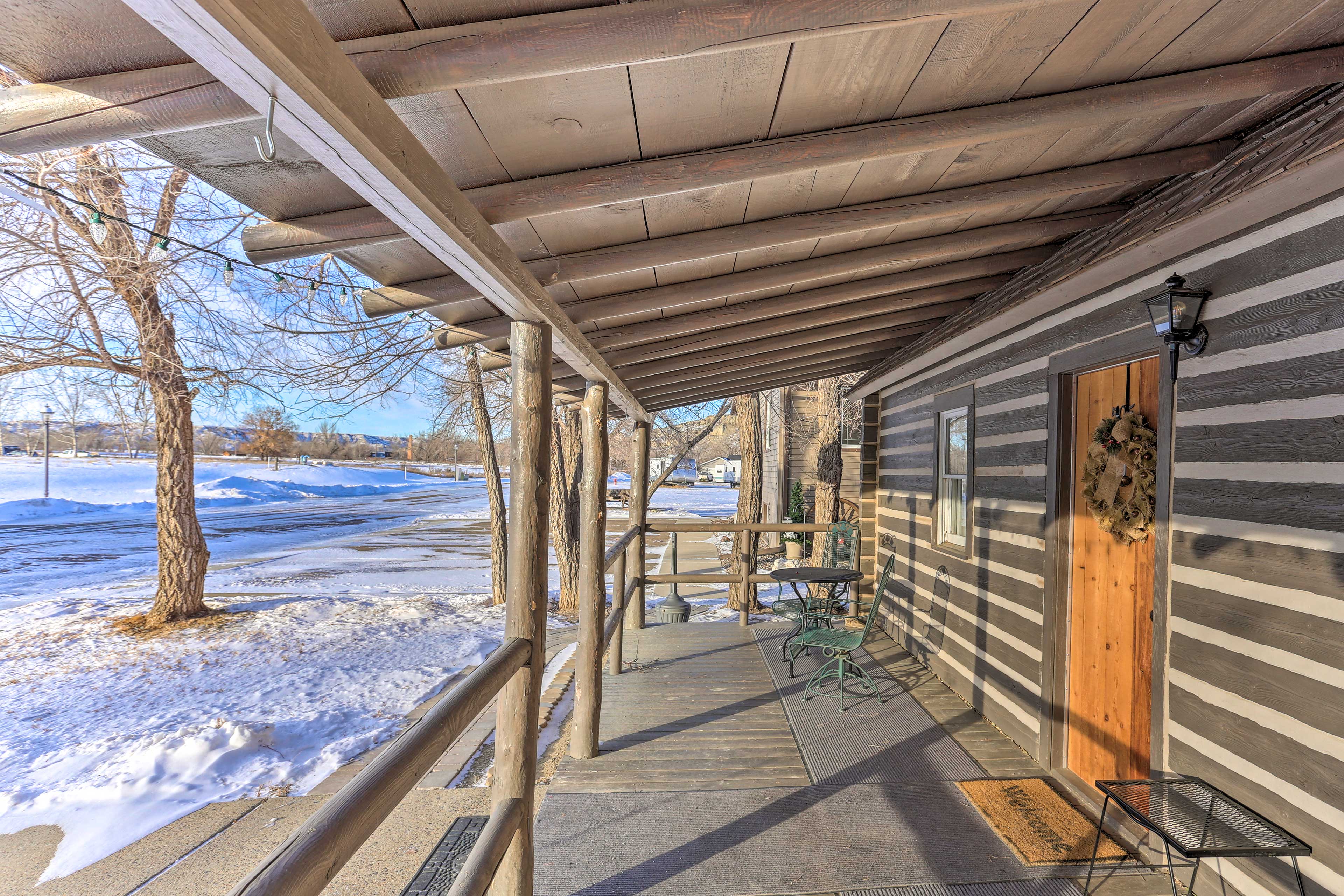 'Maltese Ranch Cabin' Near Medora Attractions! Evolve