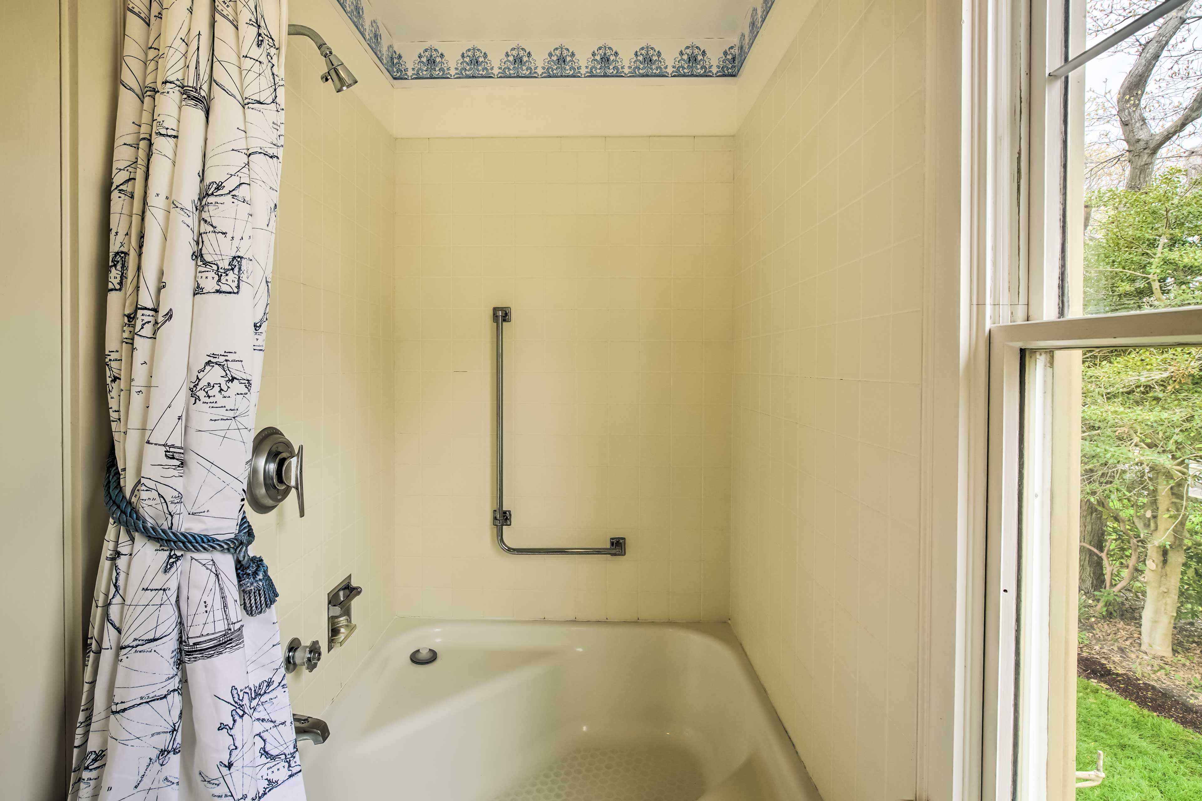 Hyannis Port Home w/ BBQ & Views Walk to Beach! Evolve