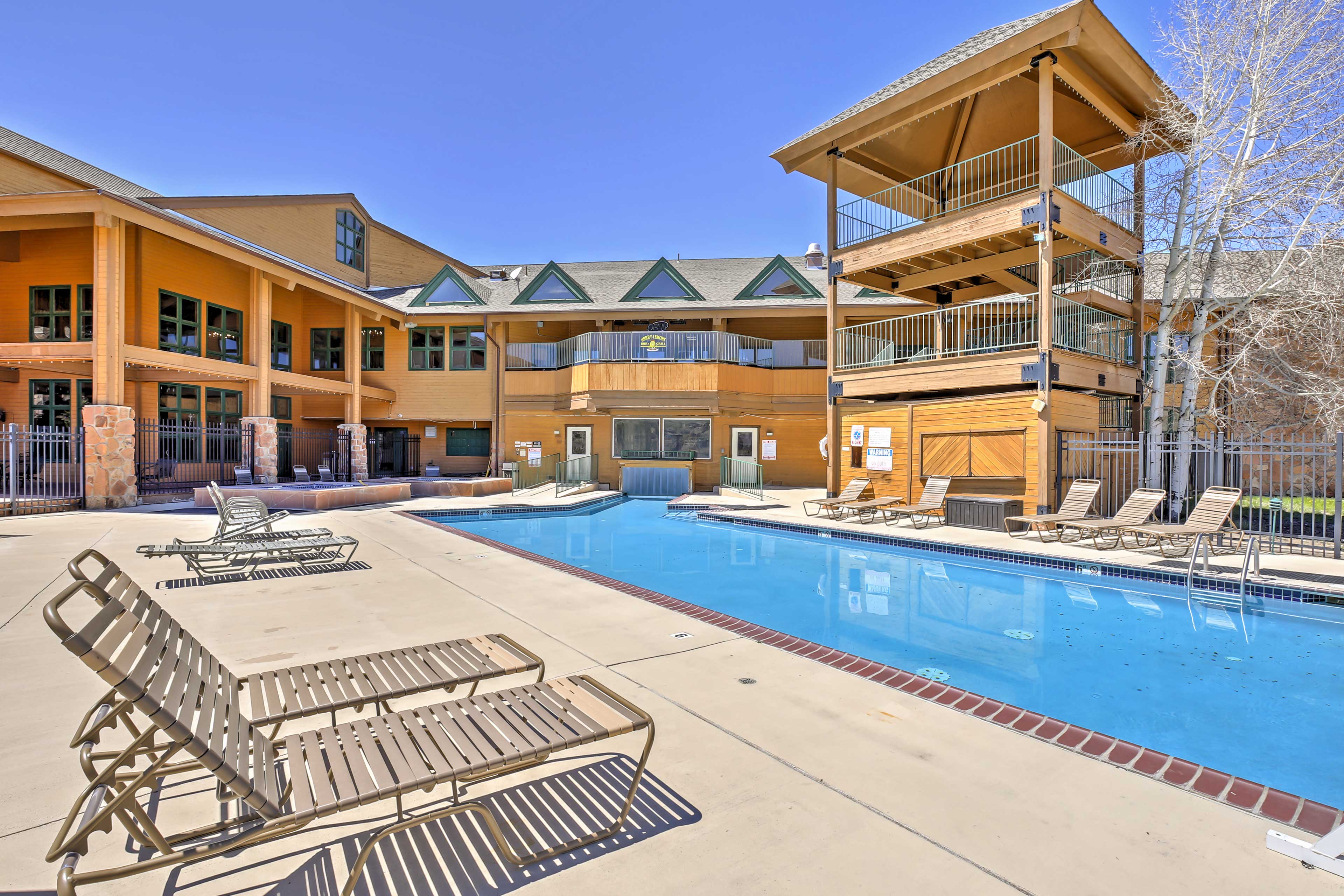 Granby Condo w/Pool Access Mins to Hiking! Evolve