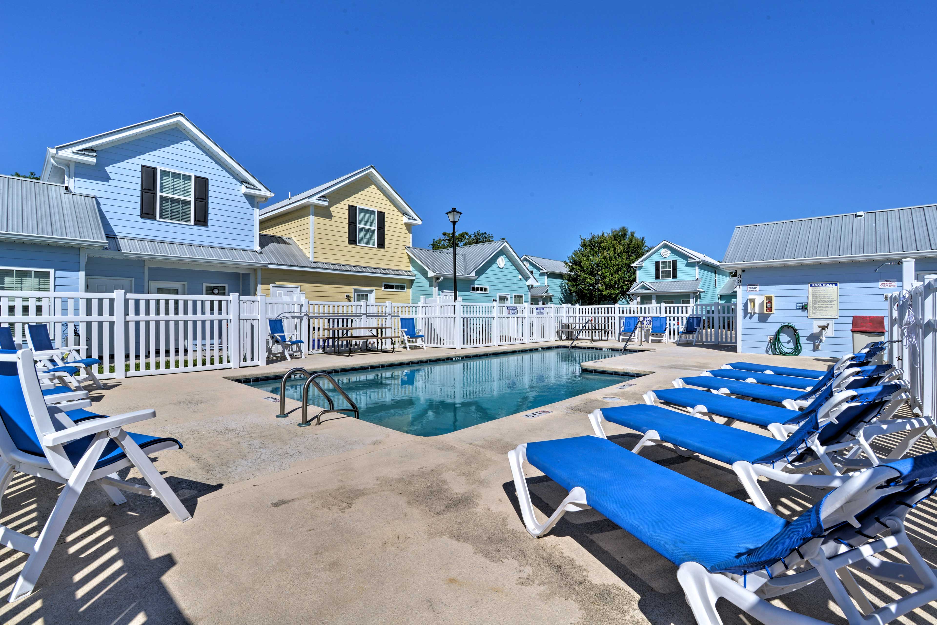 Myrtle Beach Cottage w/ Pool, Walk to Ocean! Evolve
