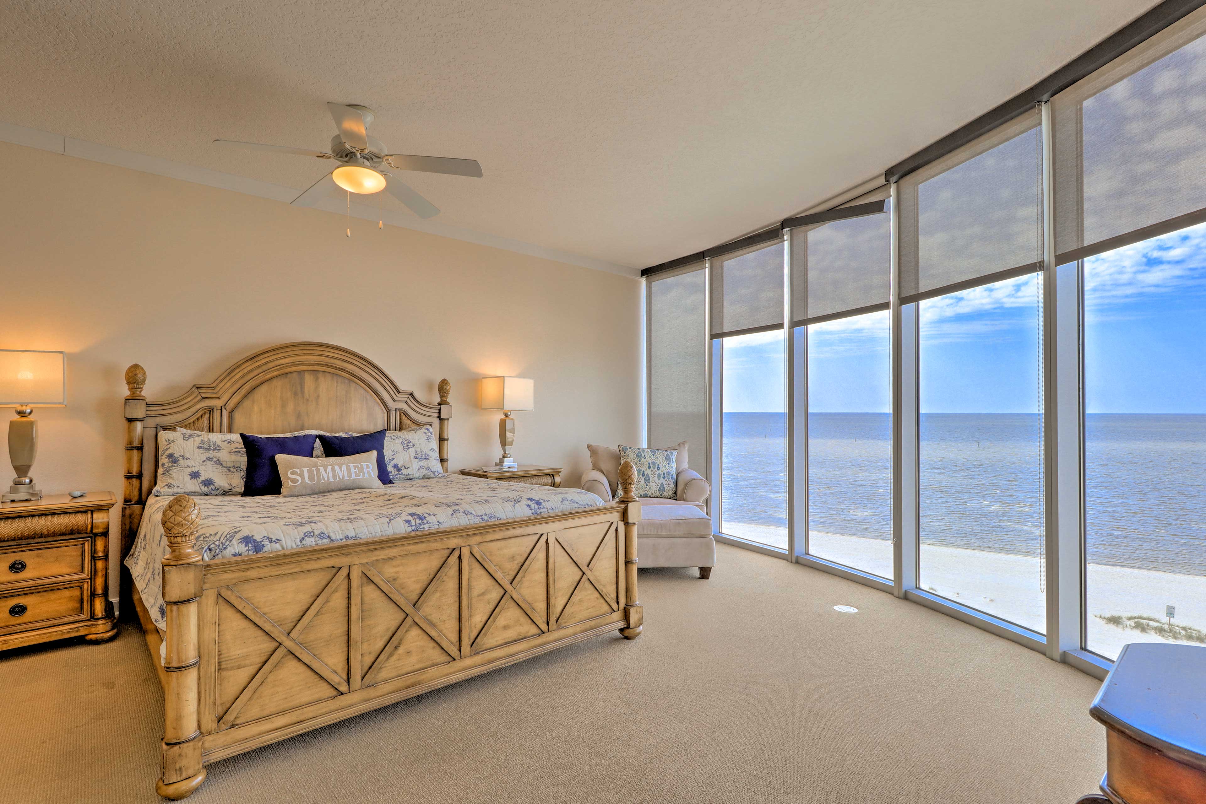 Luxurious Biloxi Beach Condo w/ Amenities & Views! Evolve
