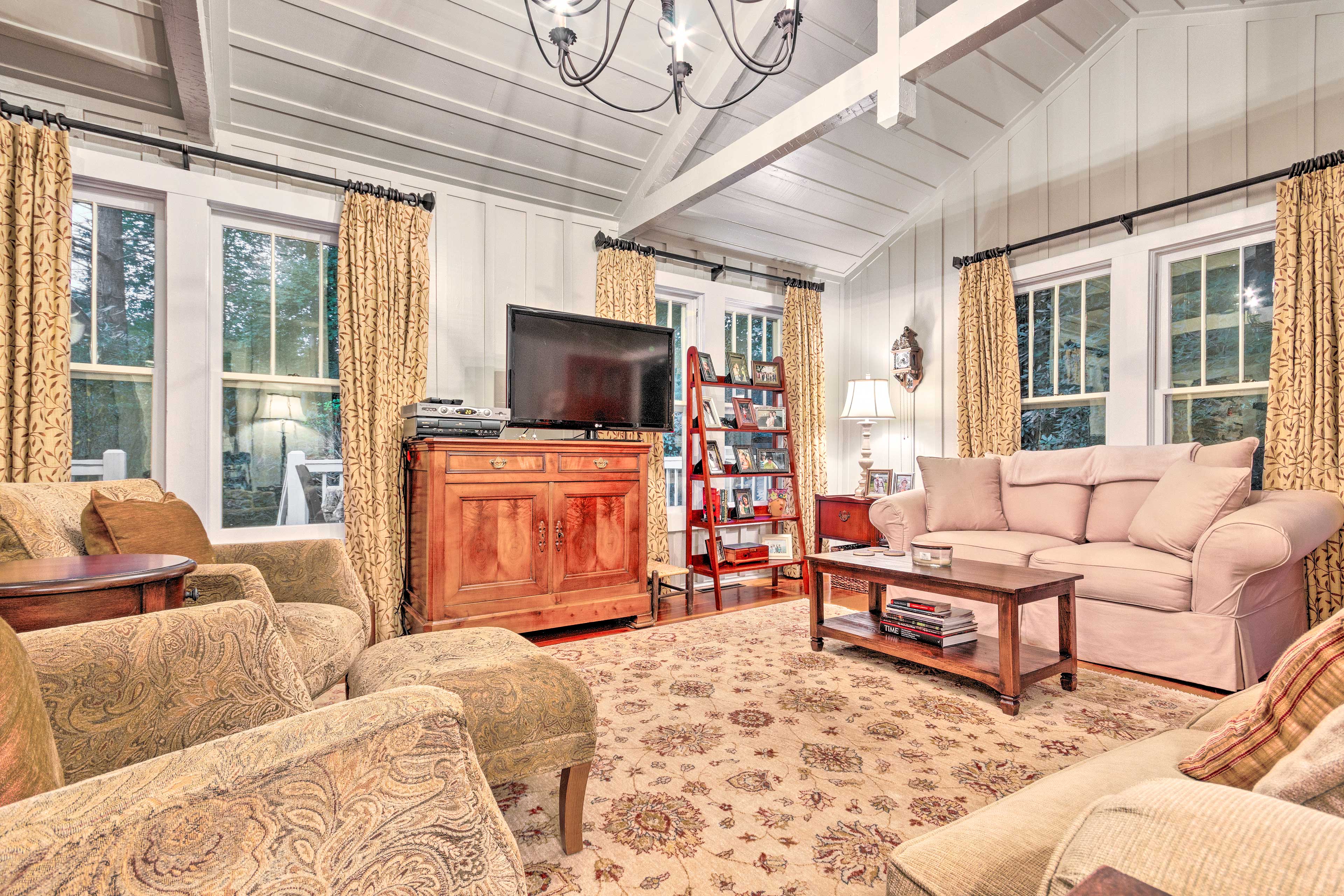 Waterfront Home w/ Boat Dock on Mirror Lake! Highlands, NC Evolve