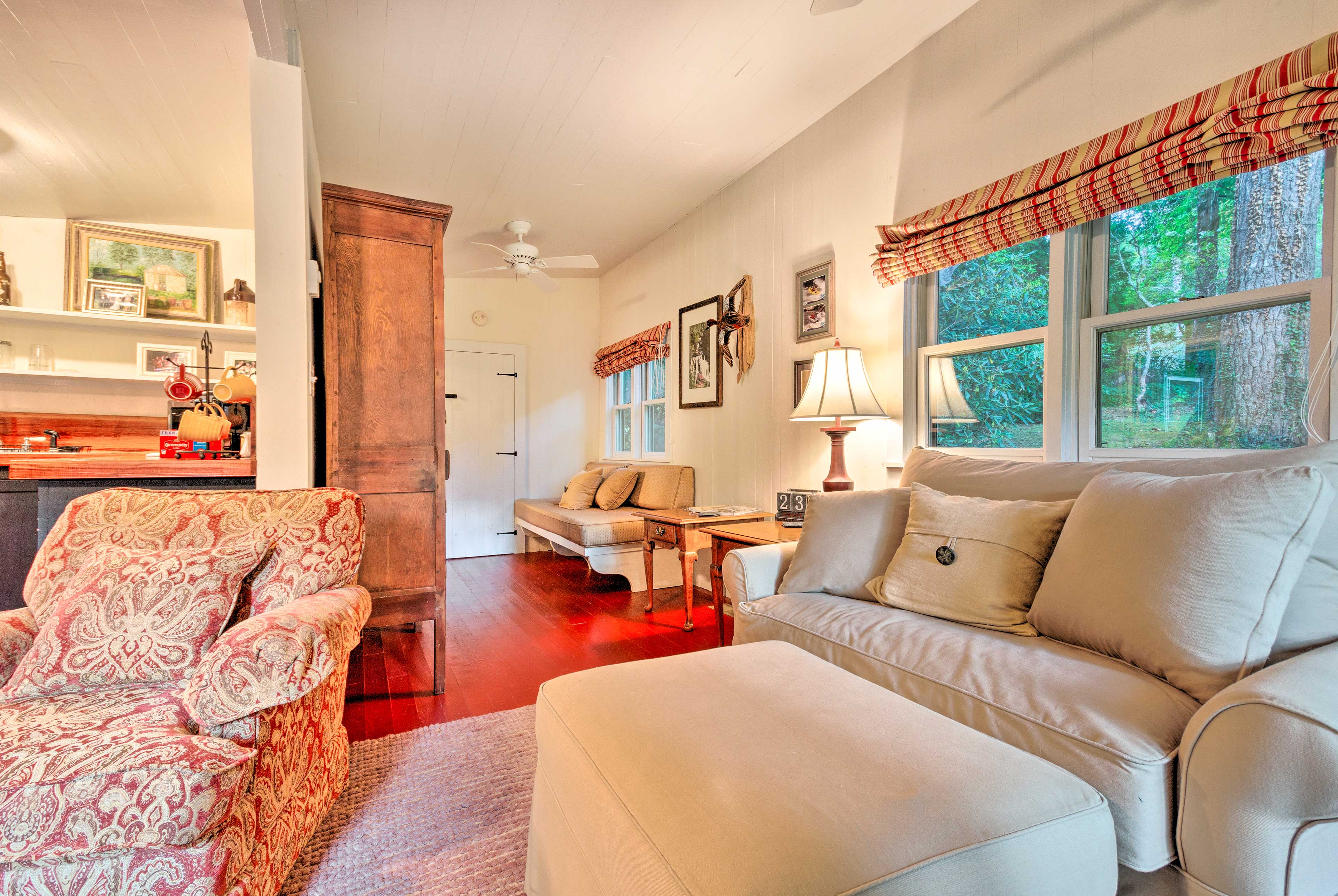 Waterfront Home w/ Boat Dock on Mirror Lake! Highlands, NC Evolve