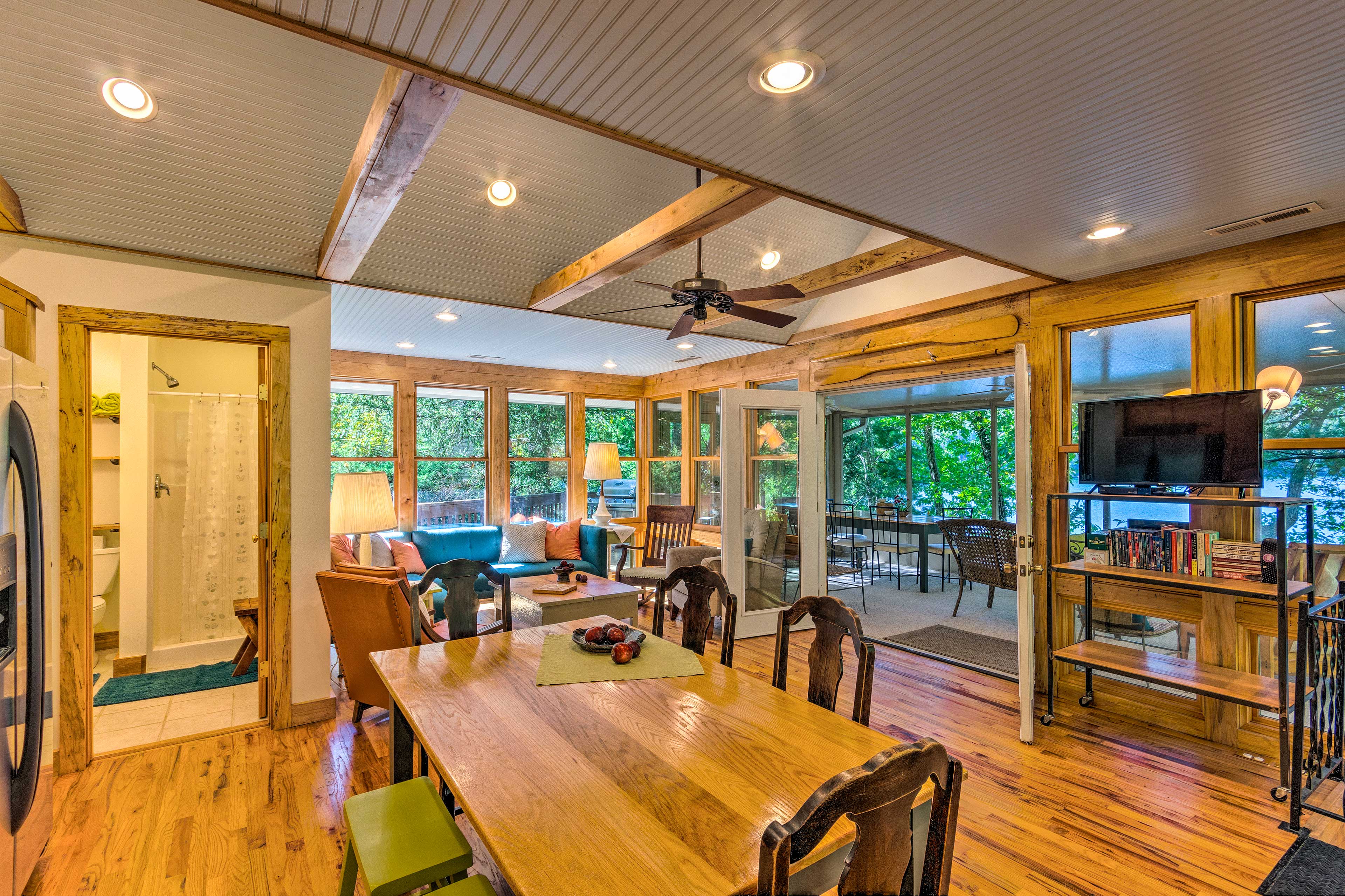Quiet Lake Lure Cottage w/Boathouse, Sunroom+Decks Evolve