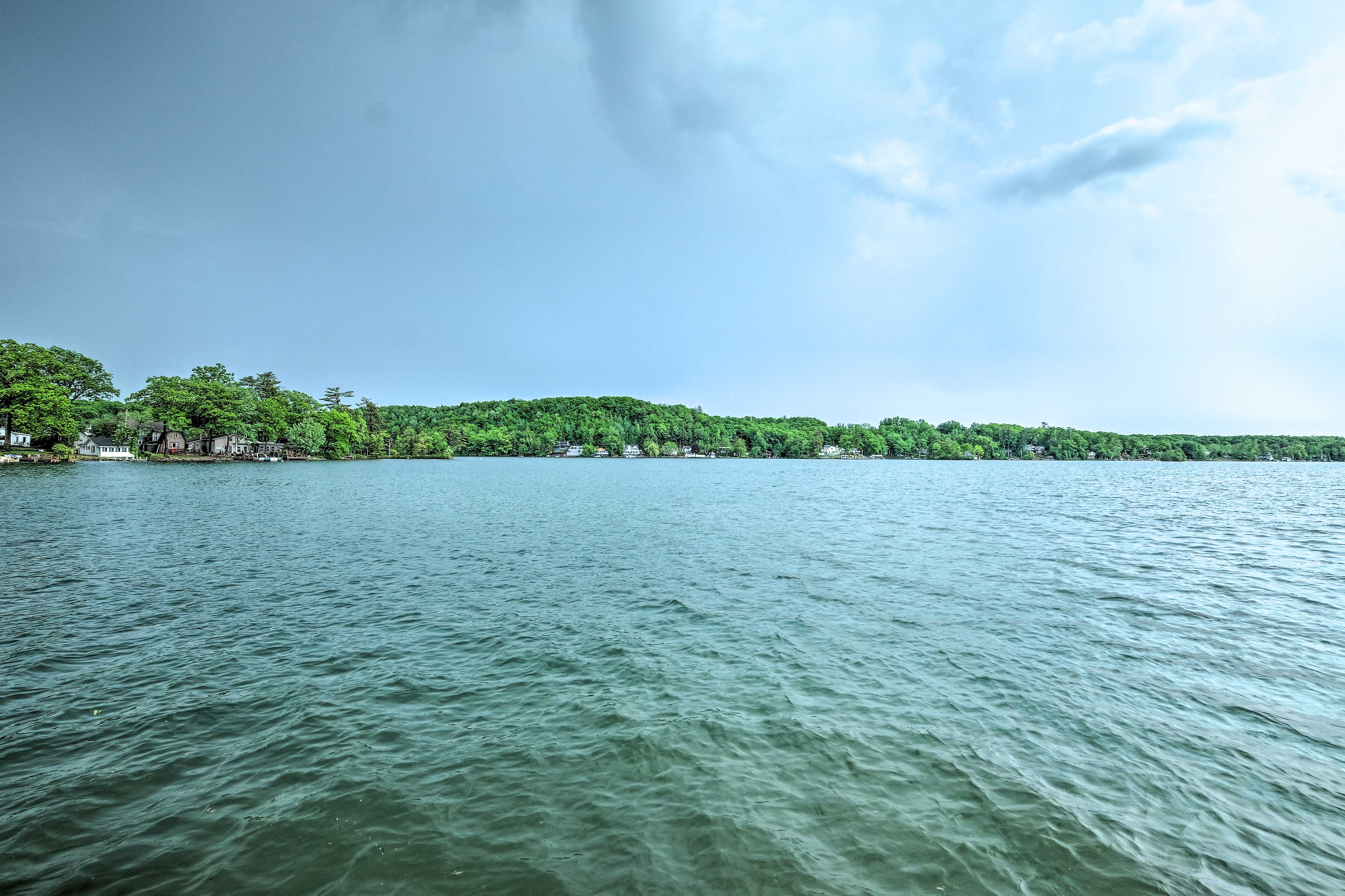 Quiet Cabin on Glen Lake w/ Boat Dock & Deck! Queensbury, NY Evolve