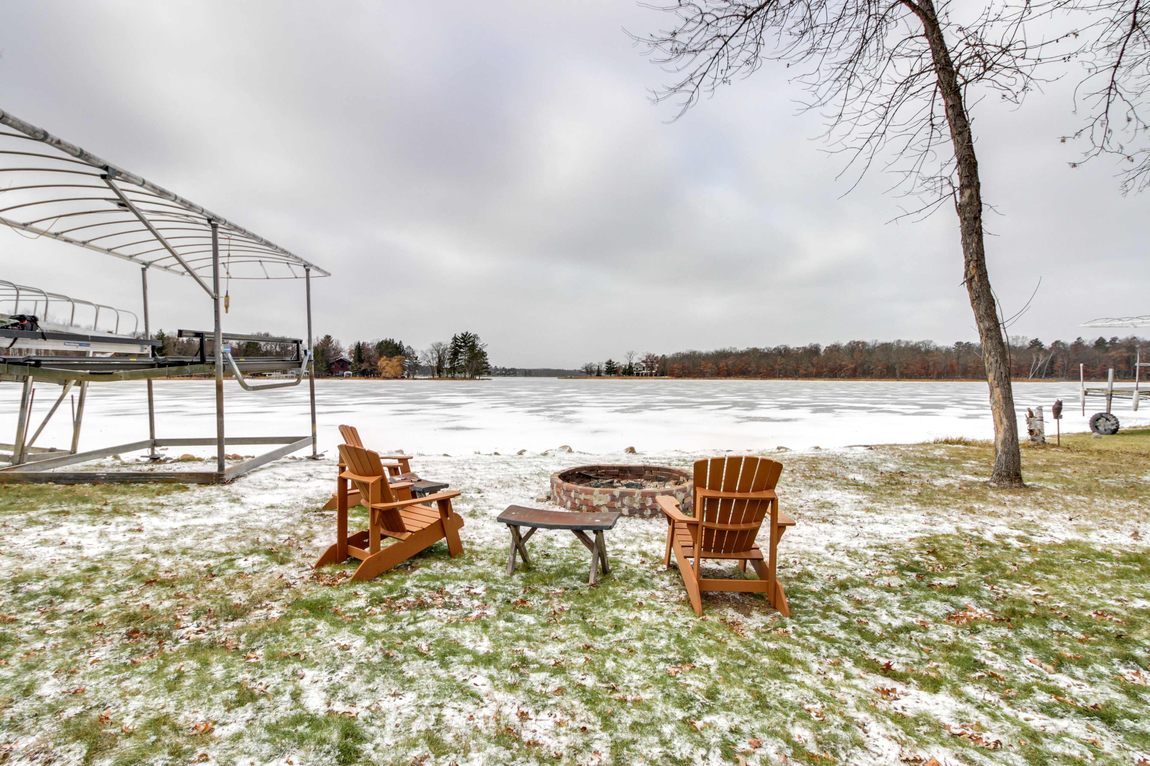 Cross Lake Retreat w/ Deck, Dock & Paddle Boards! Crosslake, MN Evolve