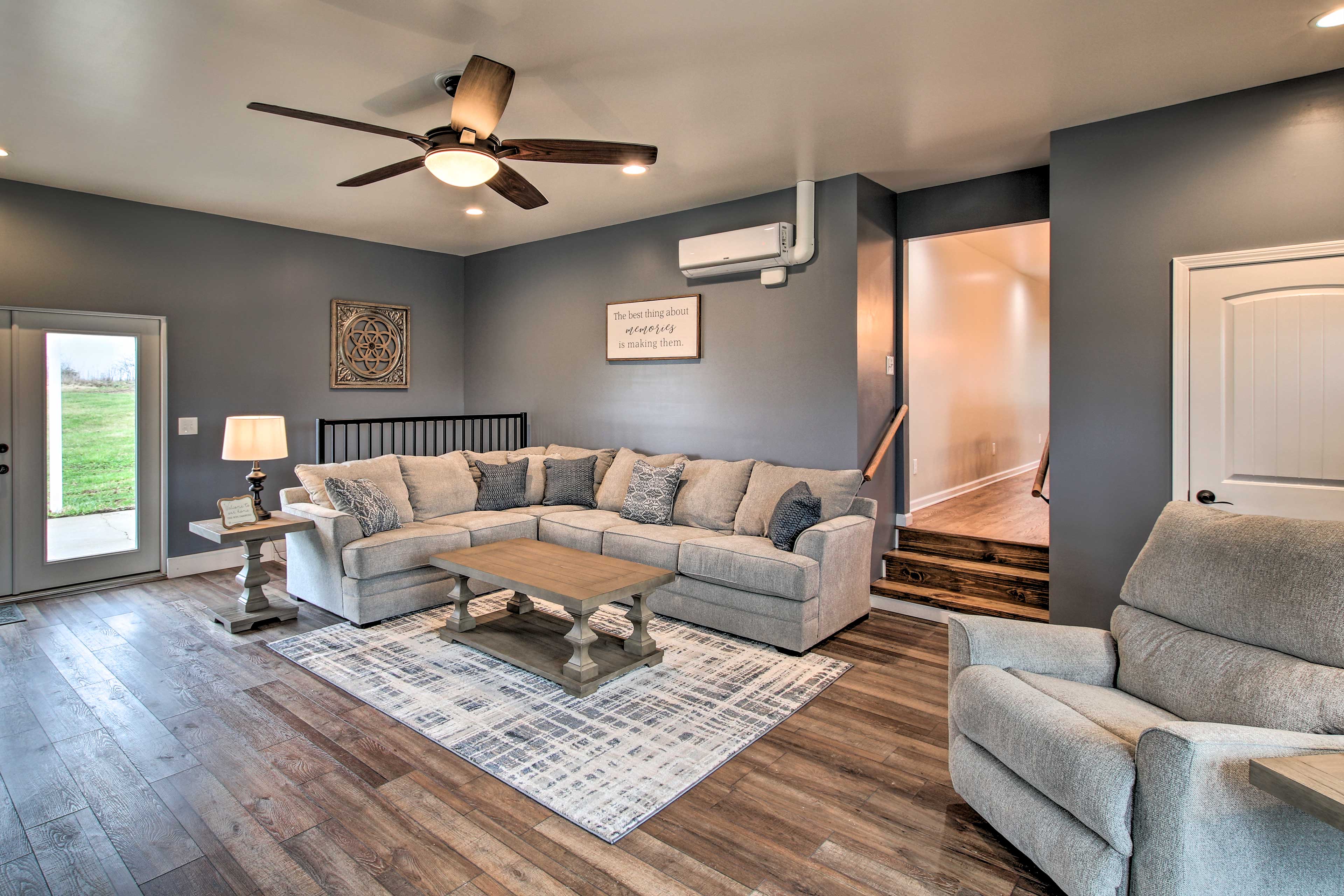 Chic Ste Genevieve Home w/ Nice Interior Amenities Ste. Genevieve, MO