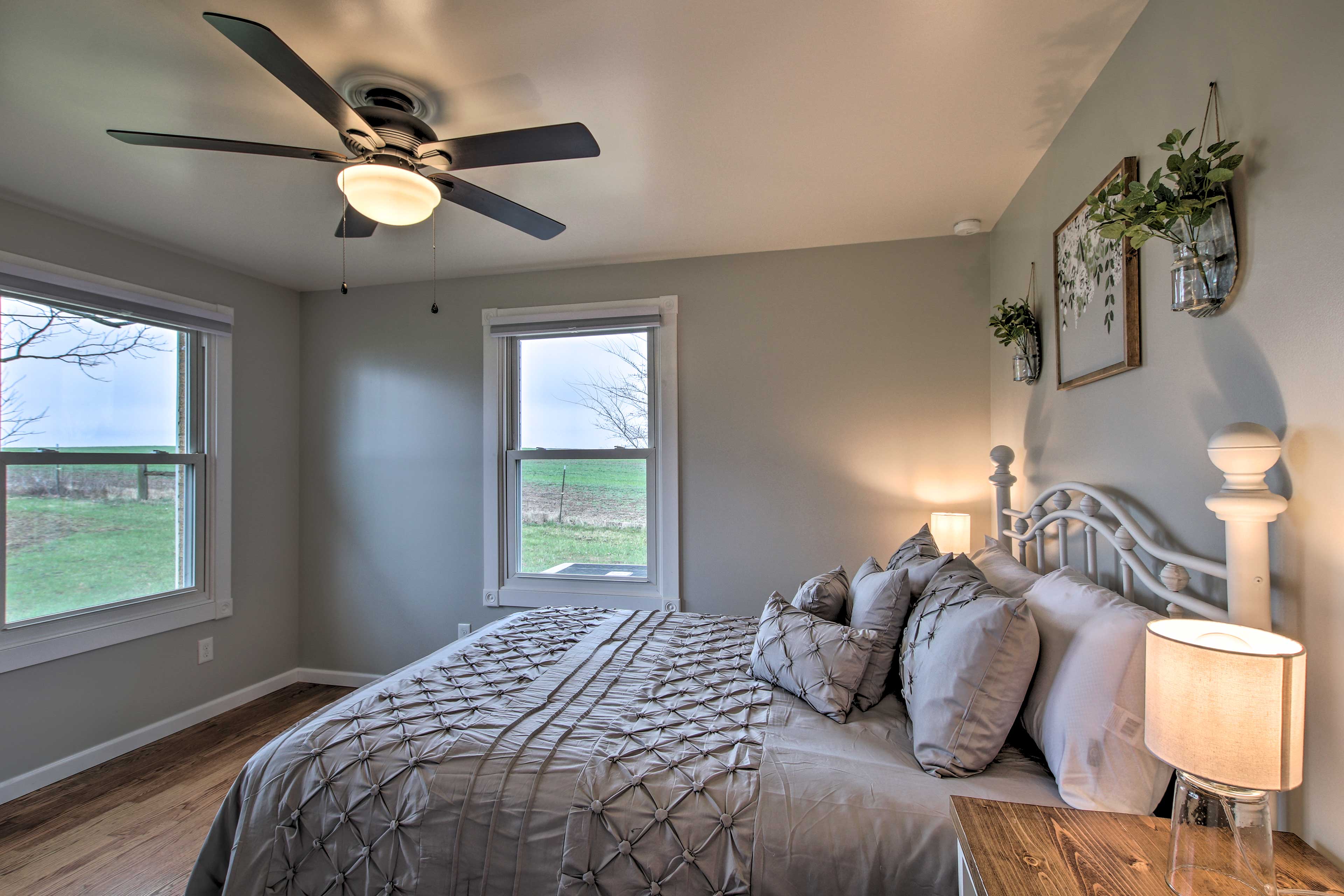 Chic Ste Genevieve Home w/ Nice Interior Amenities Ste. Genevieve, MO