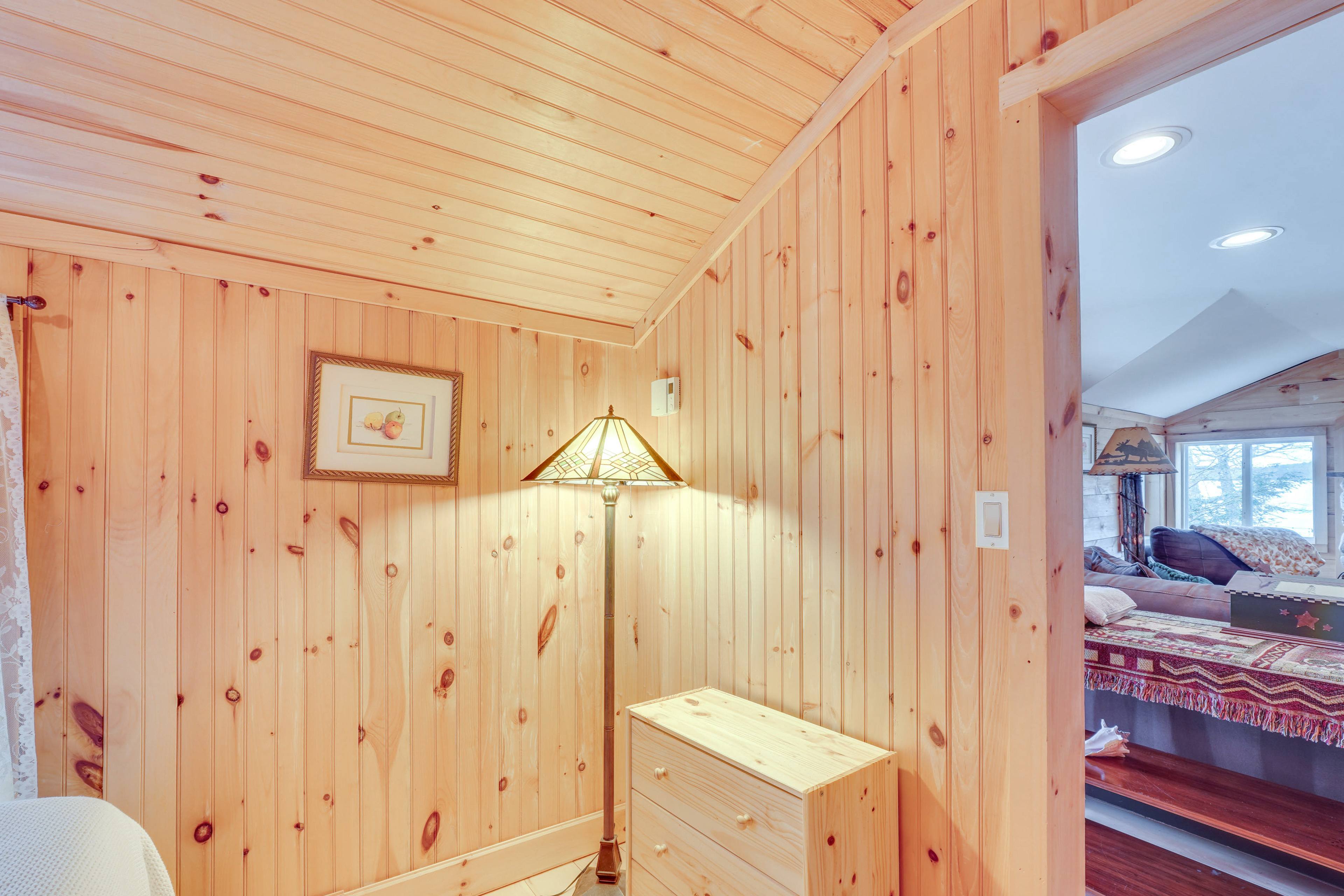 Lakefront Property in the Heart of the Catskills! Rock Hill, NY Evolve