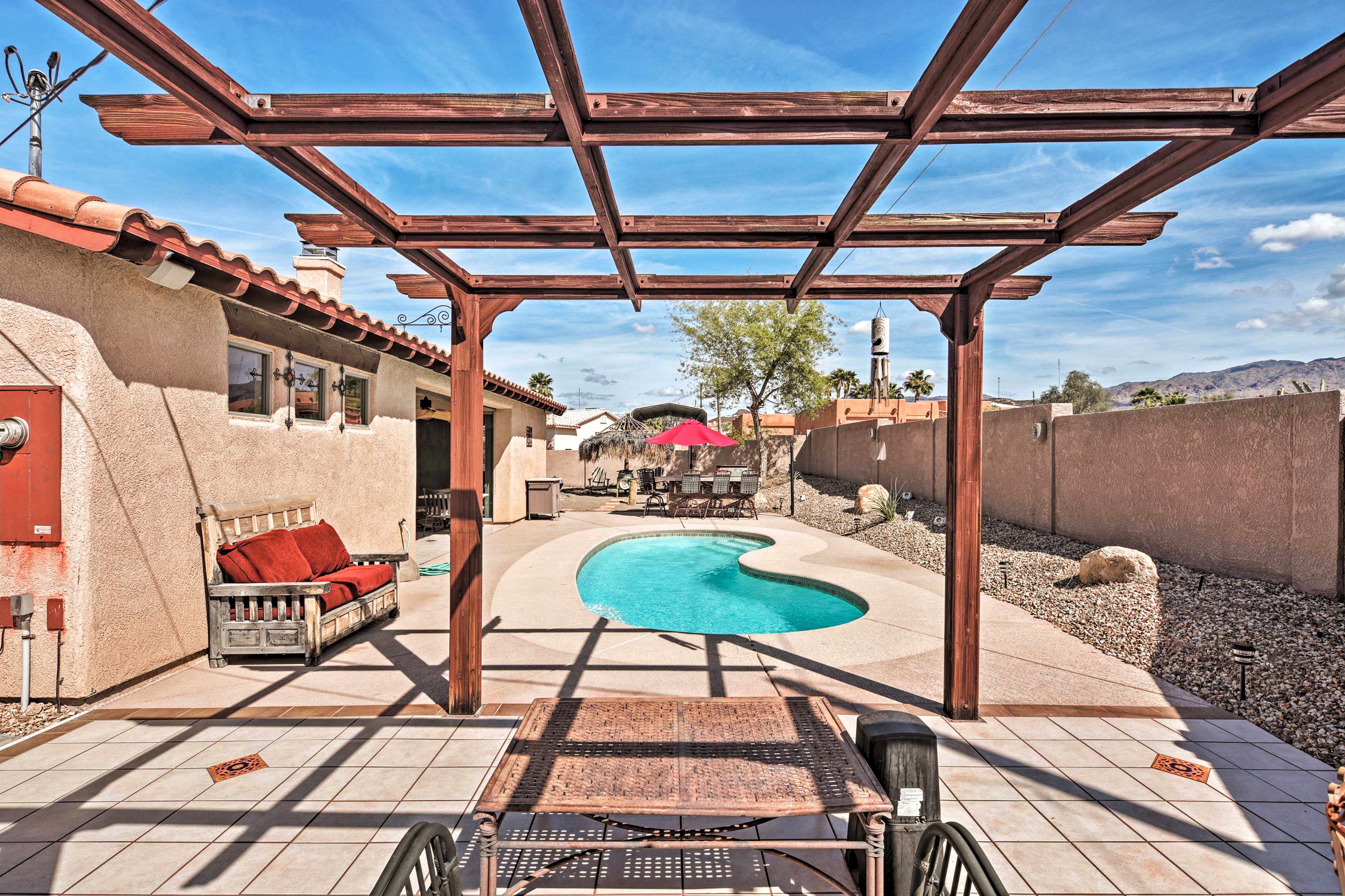 PetFriendly Desert Oasis 7 Miles to Lake Havasu Lake Havasu City