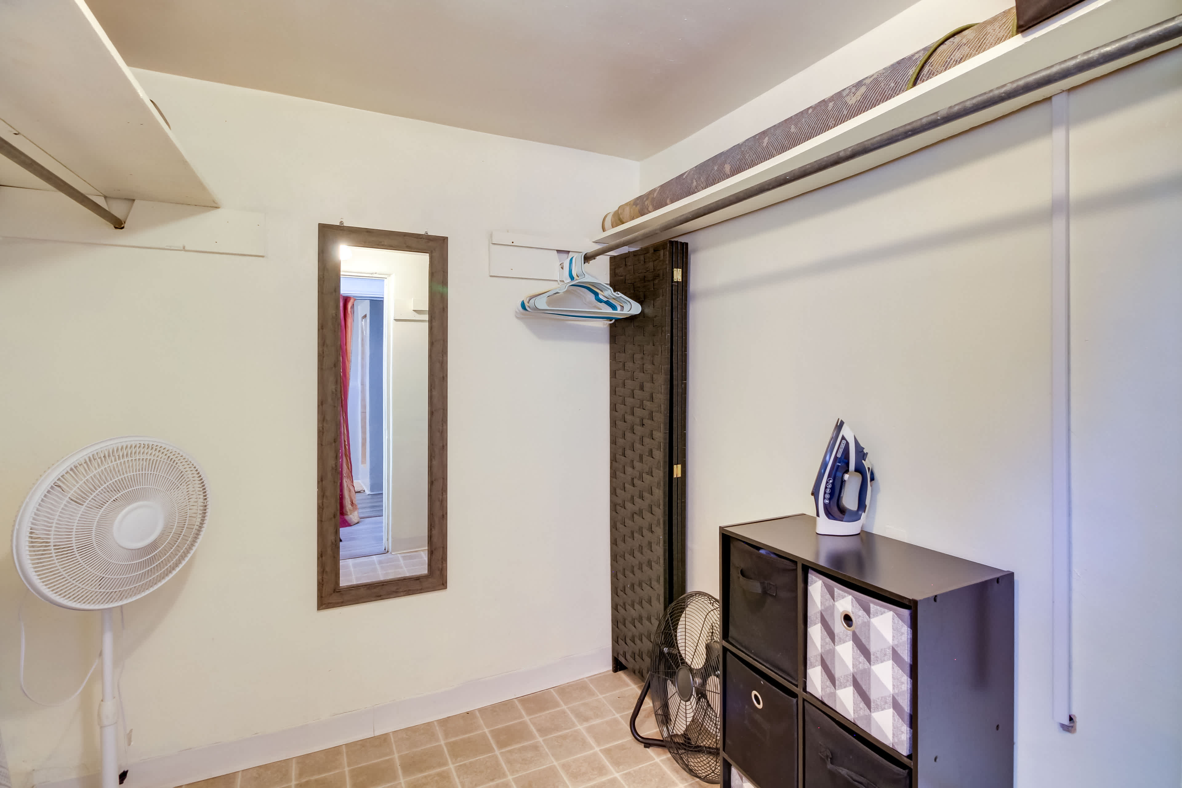 PetFriendly Studio Casita Near UNM Campus! Albuquerque, NM Evolve