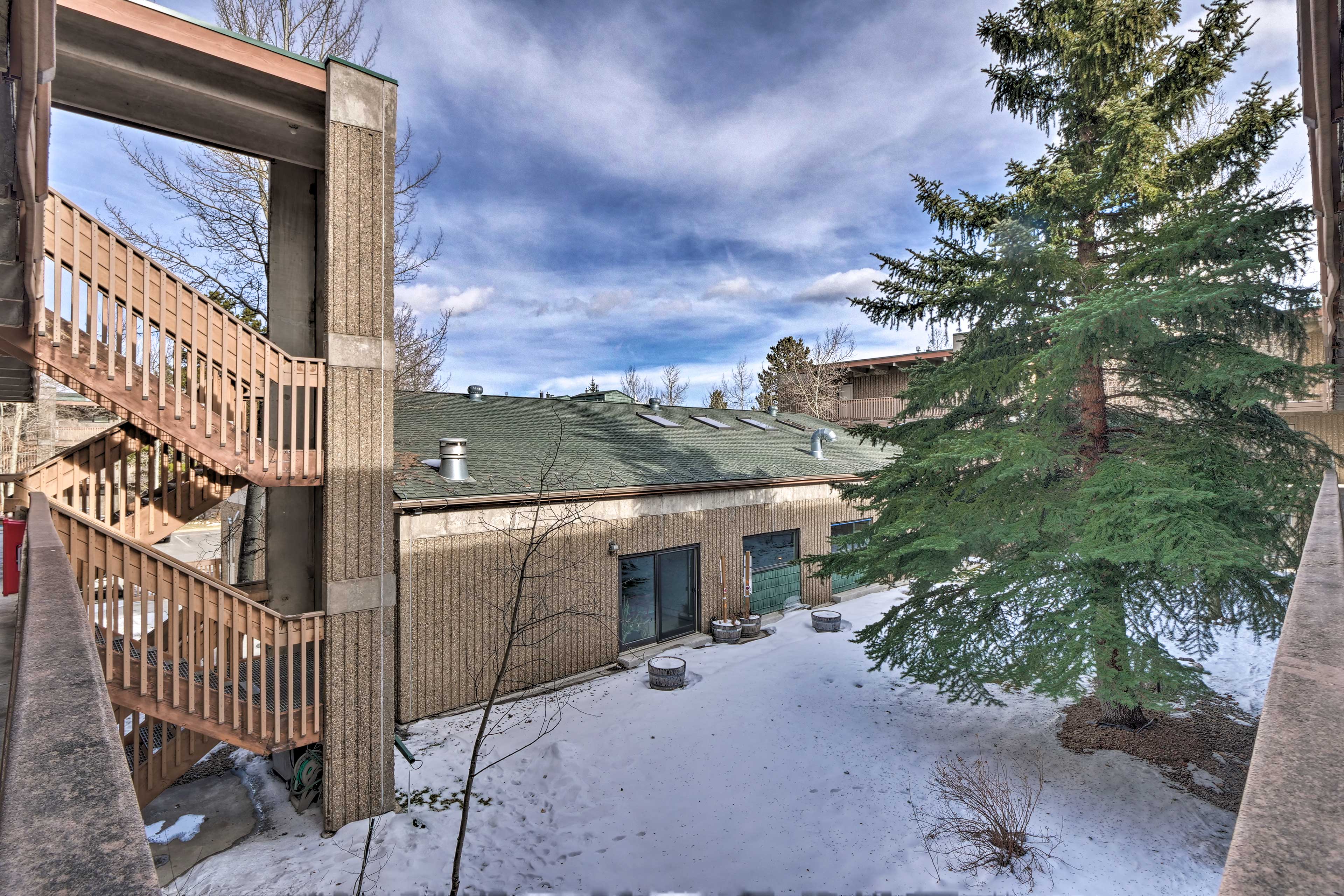 Downtown Frisco Condo 2 Blocks to Main Street! Evolve