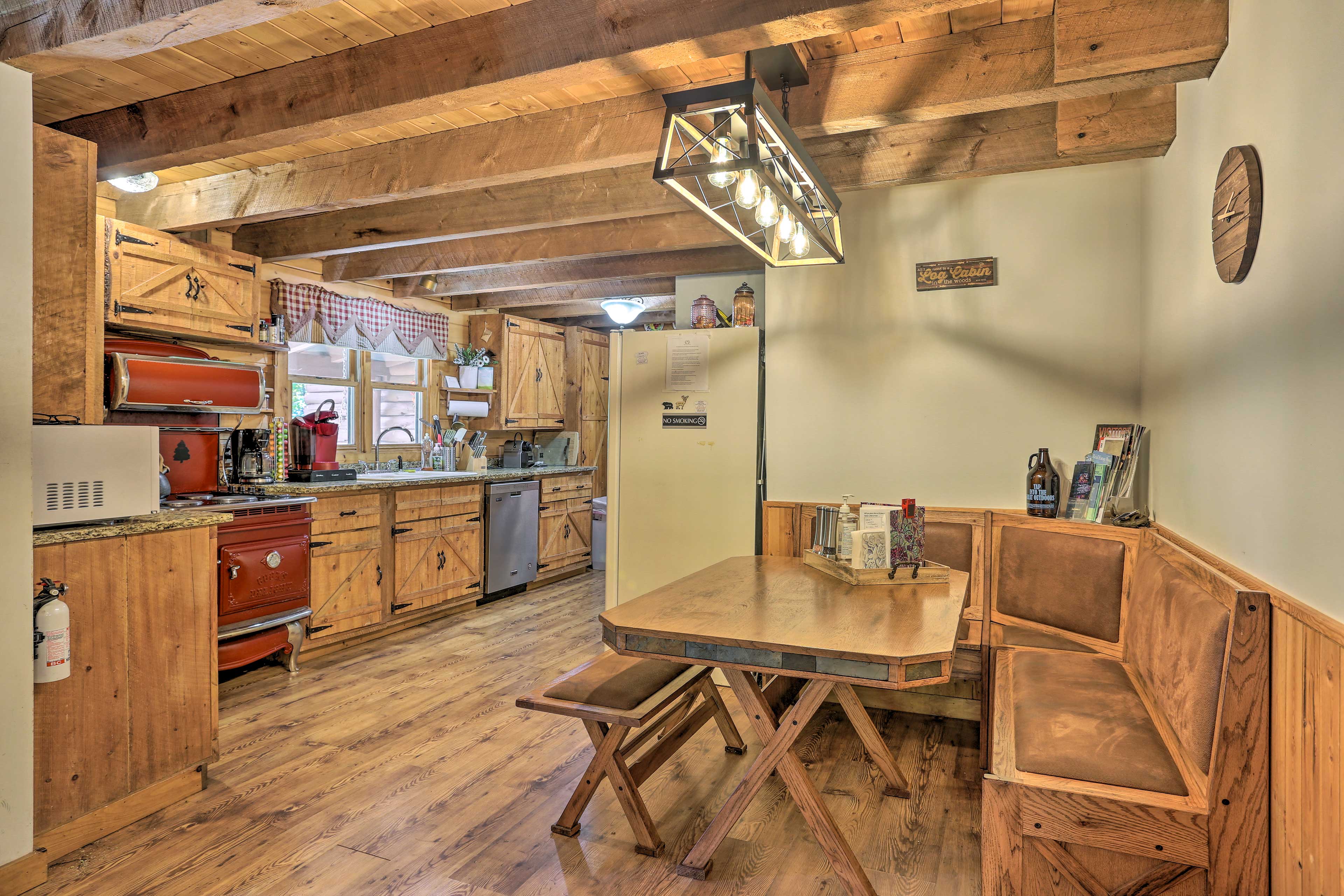 Roscoe Retreat 3 Mi to Beaverkill River Fishing! Evolve