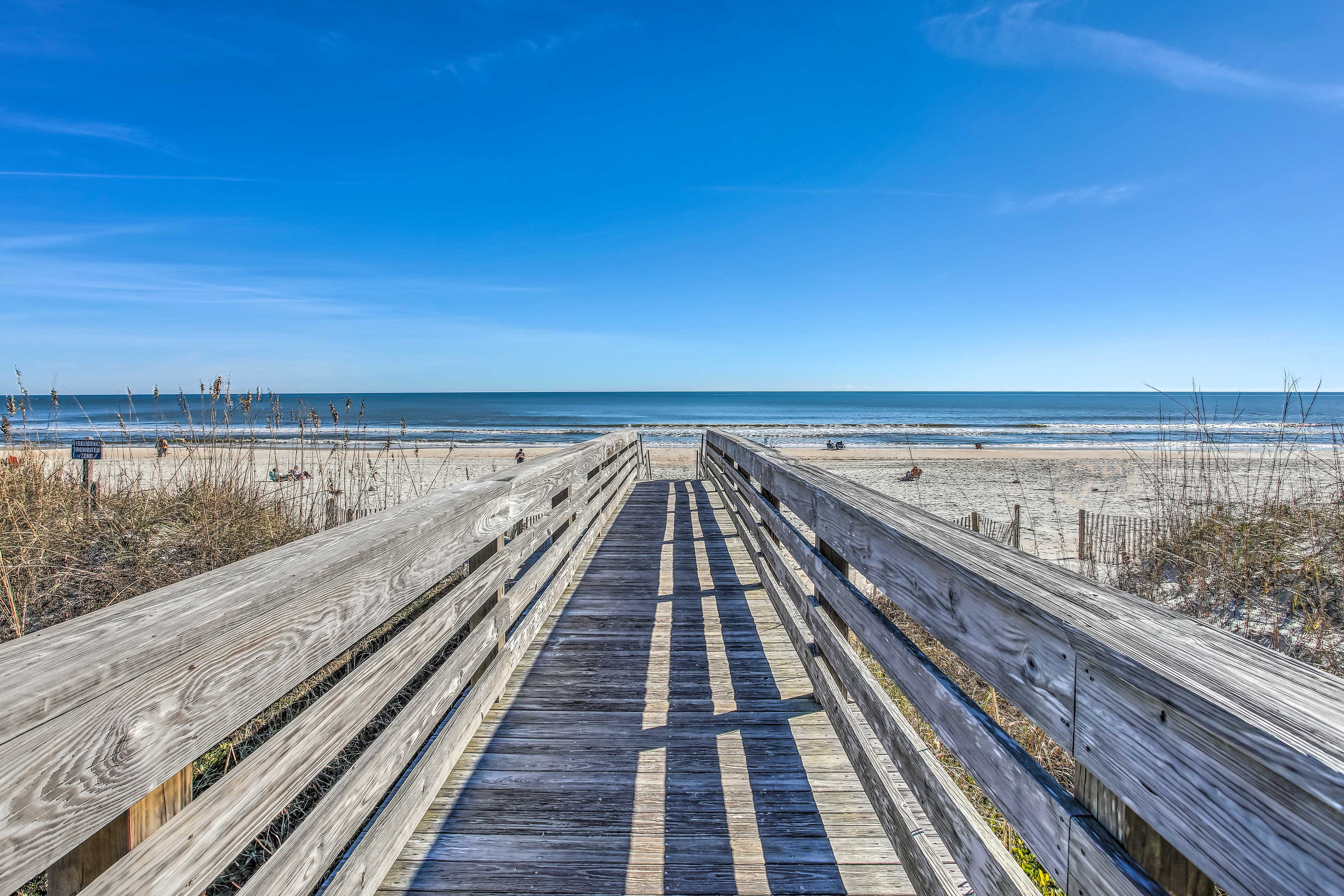 Pawleys Island Condo on 11th Hole w/ Resort Perks Evolve