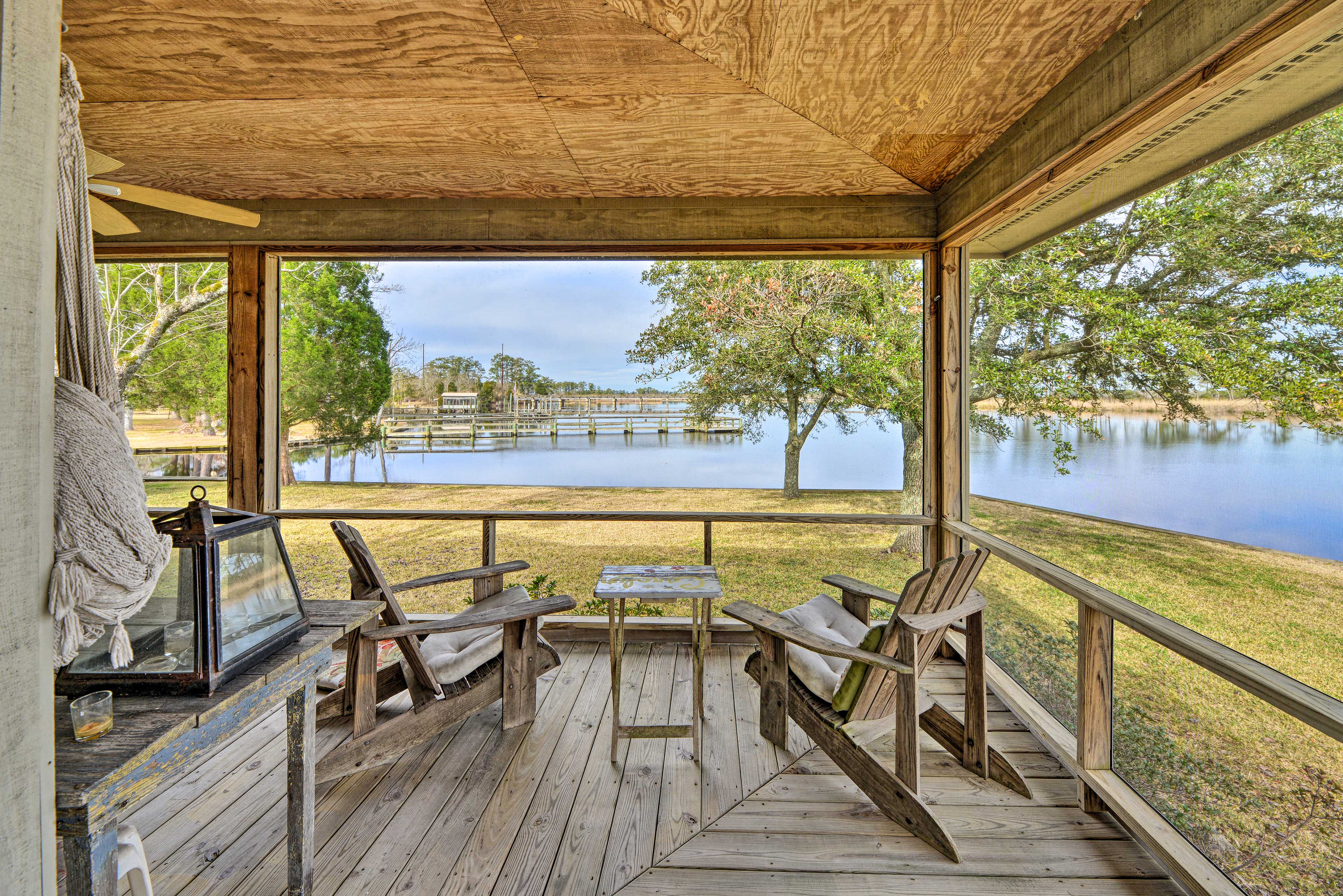 Waterside Belhaven House & Cottage w/ Porch & Dock Evolve