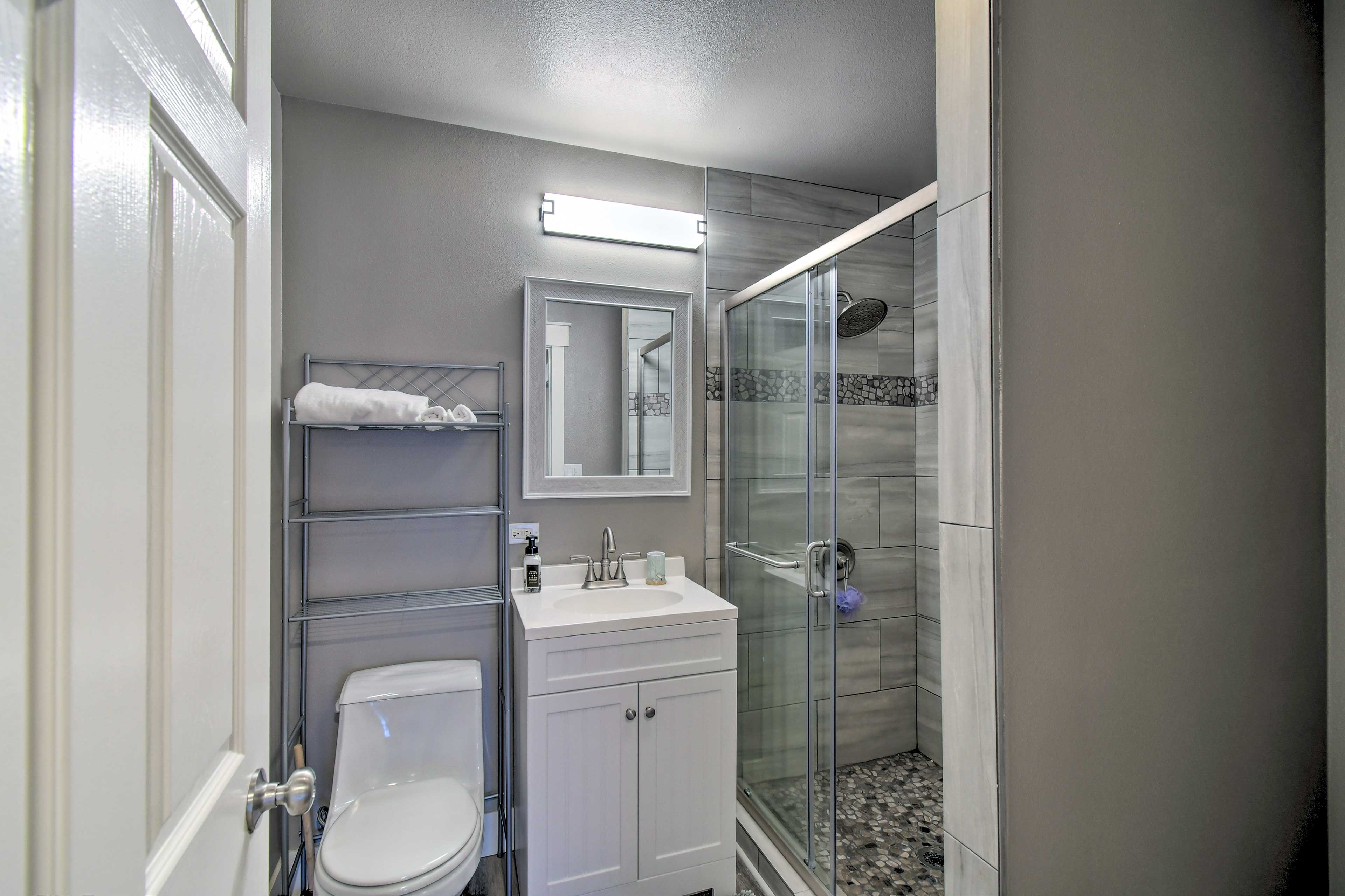 Cozy Getaway on North Bay Fish, Kayak & Swim! Allyn, WA Evolve