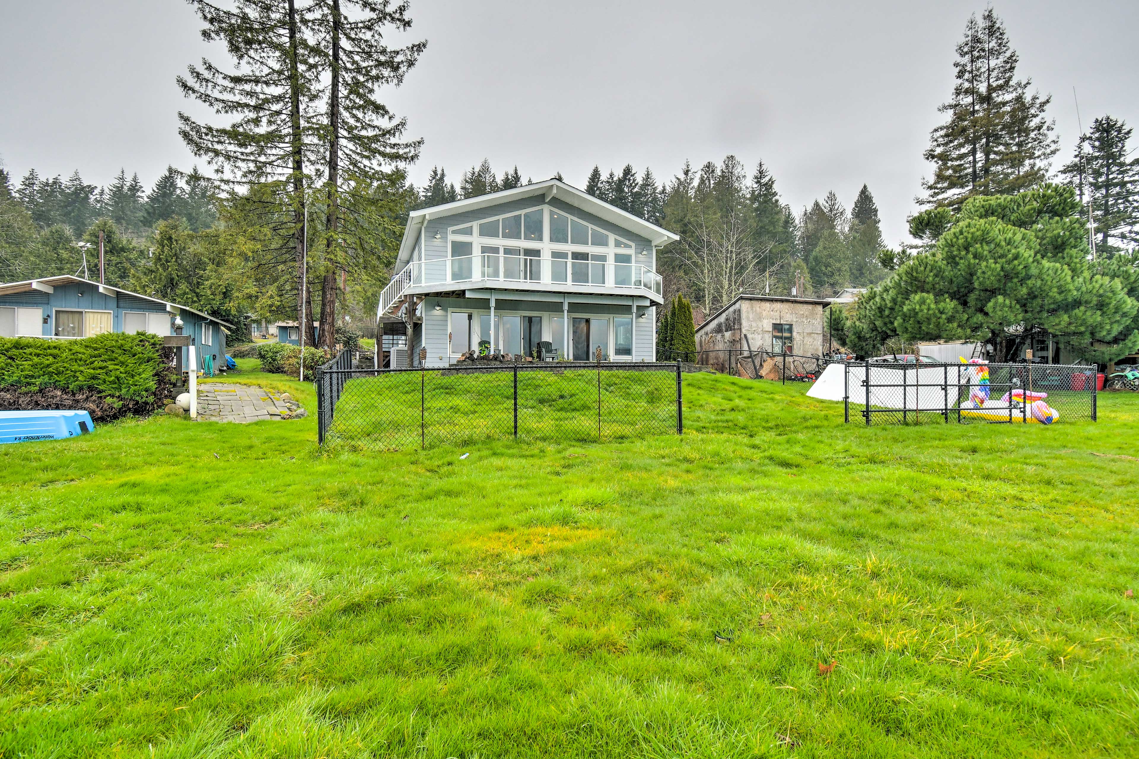 Cozy Getaway on North Bay Fish, Kayak & Swim! Allyn, WA Evolve