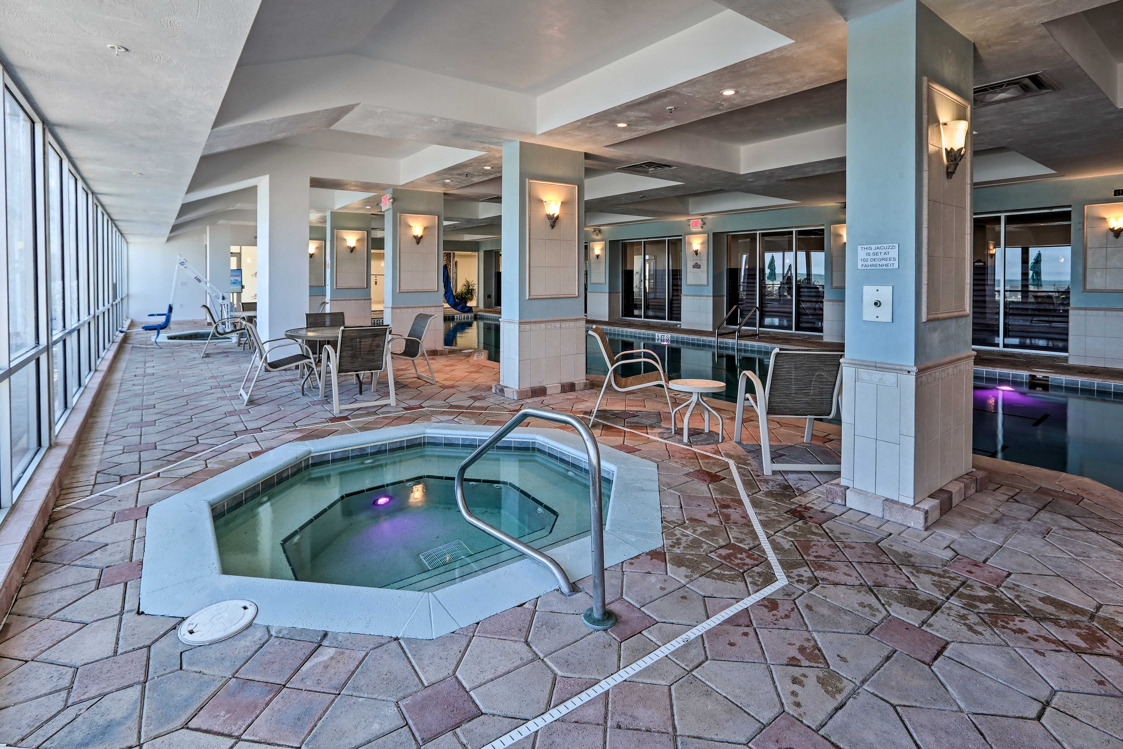 Daytona Beach Resort Studio w/ Ocean View & Pools! Evolve