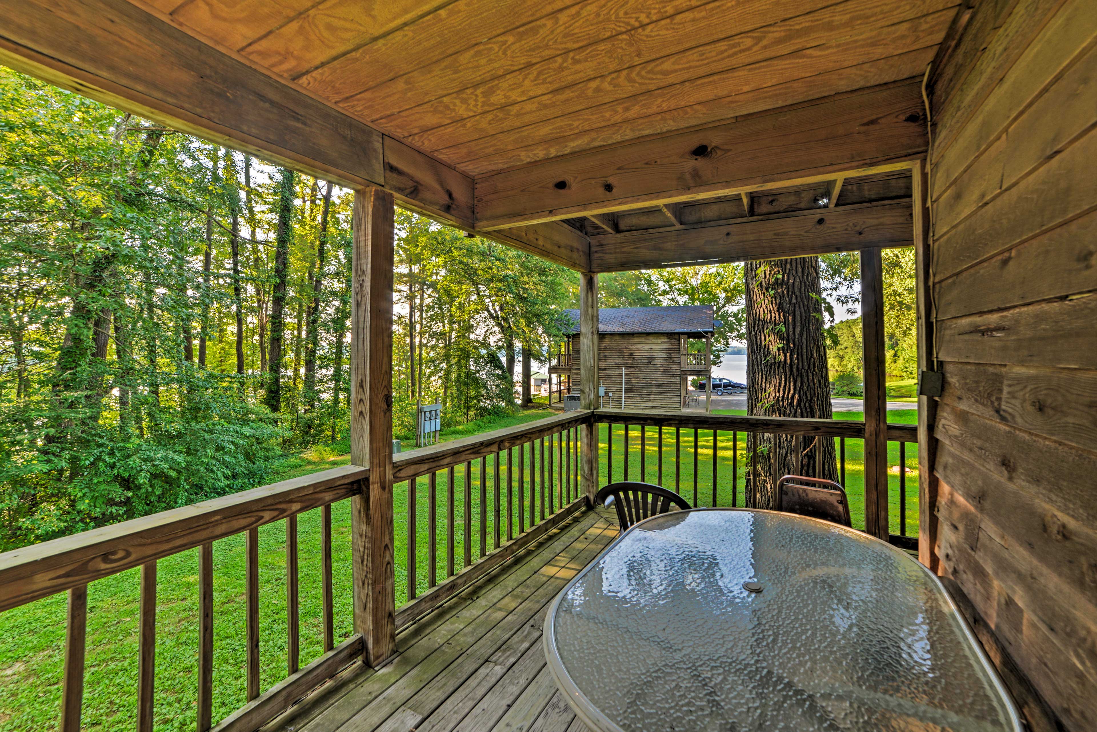 Pleasant View Resort Cabin on Kentucky Lake! Springville, TN Evolve